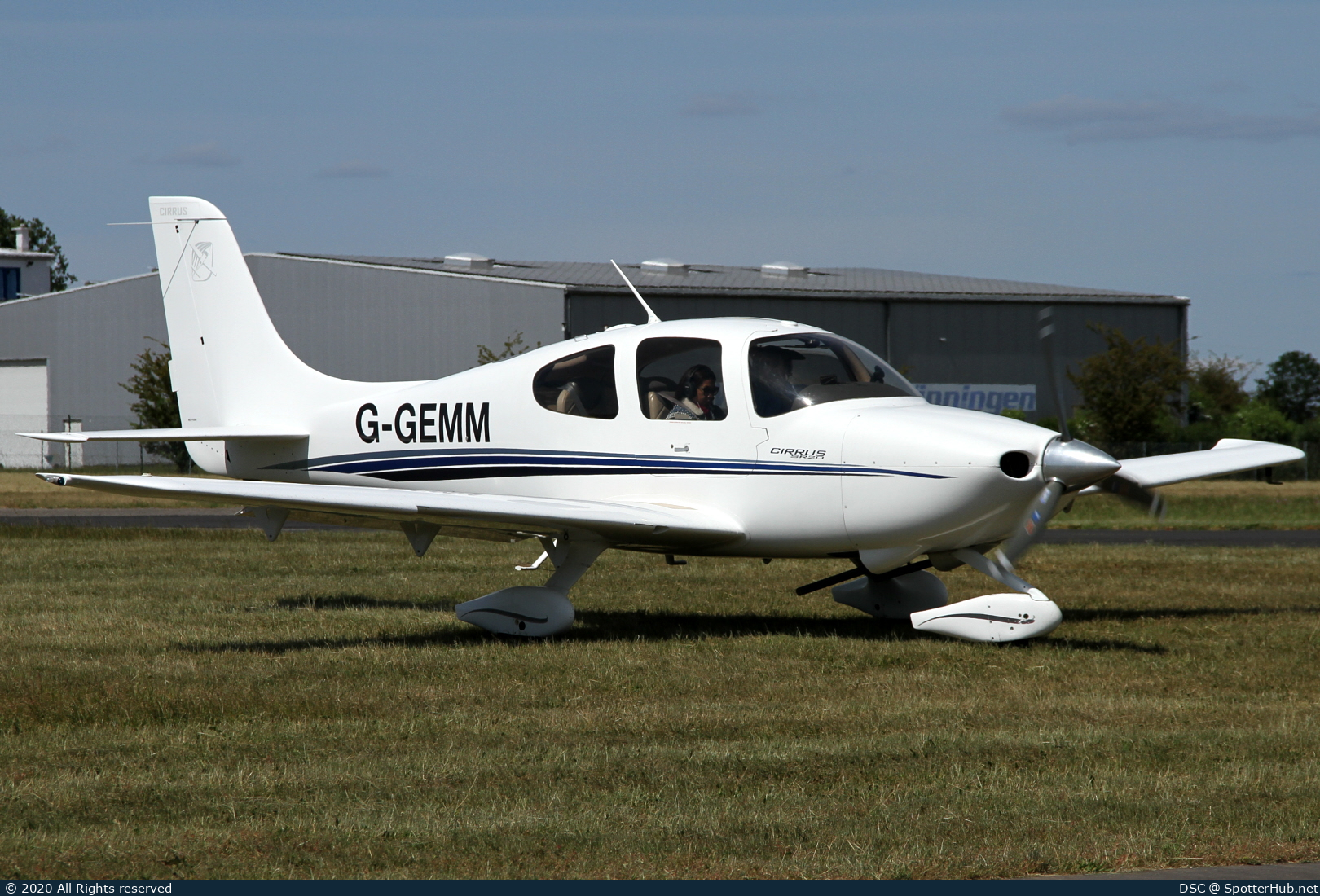 Photo of G-GEMM - Cirrus SR20 G1 operated by Private