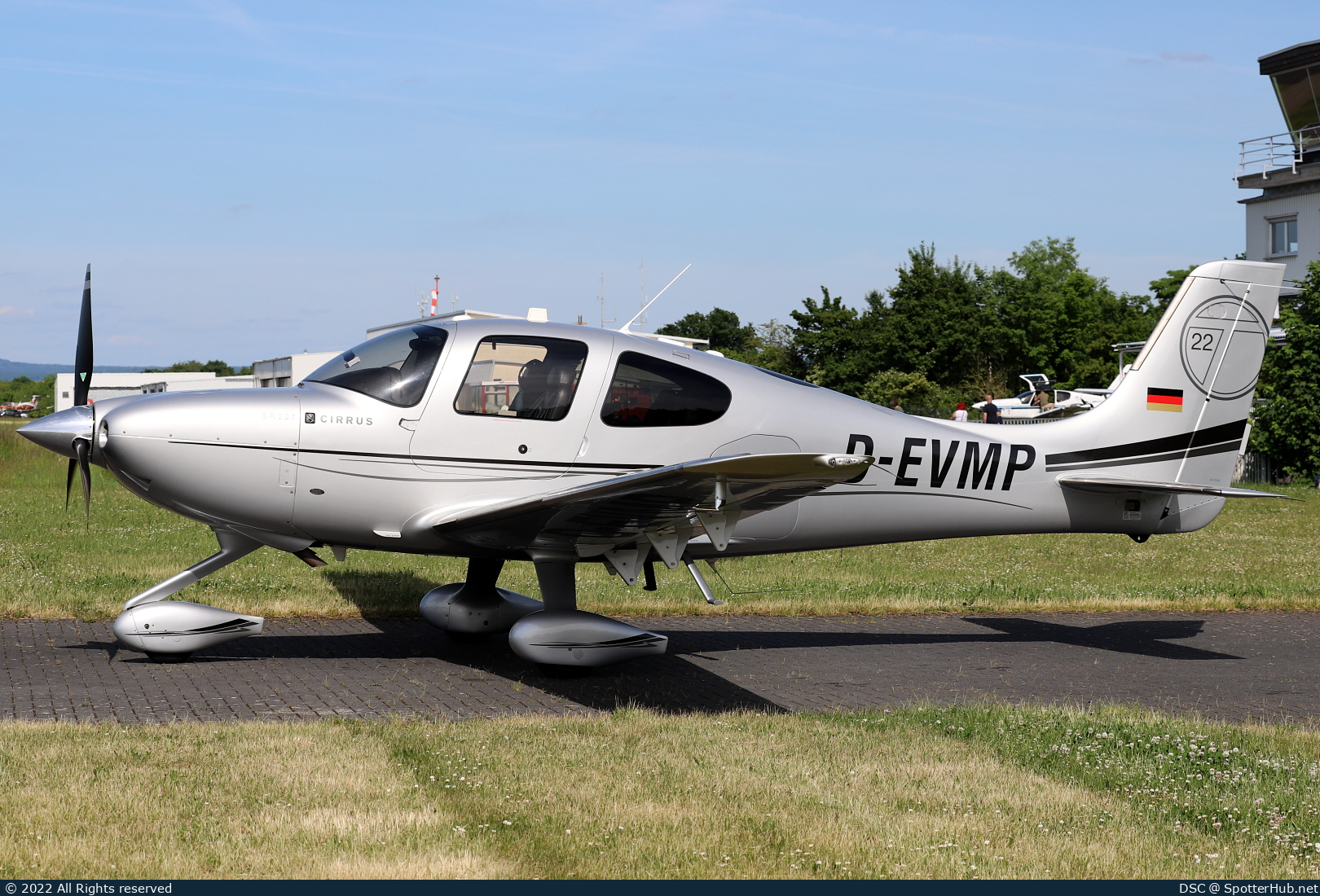 Photo of D-EVMP - Cirrus SR22T G3 operated by Private