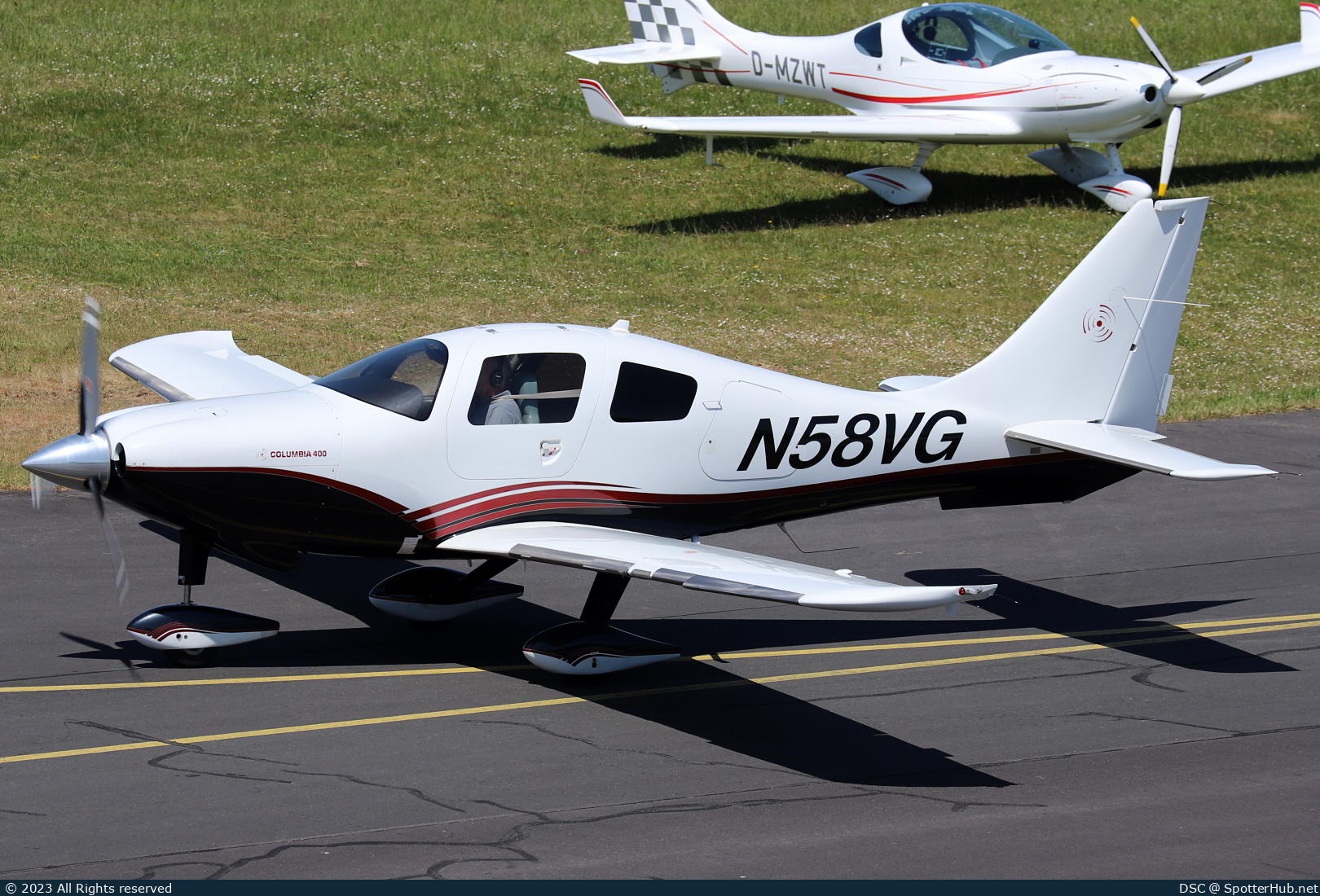 Photo of N58VG - Lancair Columbia 400 operated by Private