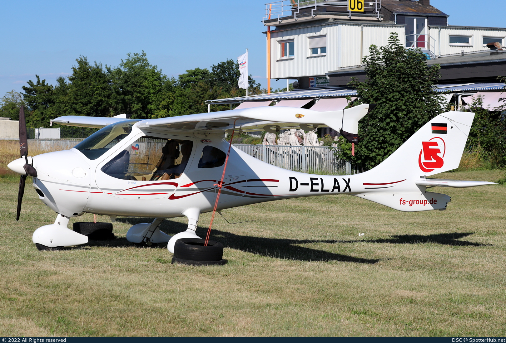 Photo of D-ELAX - Flight Design CTLS operated by Private