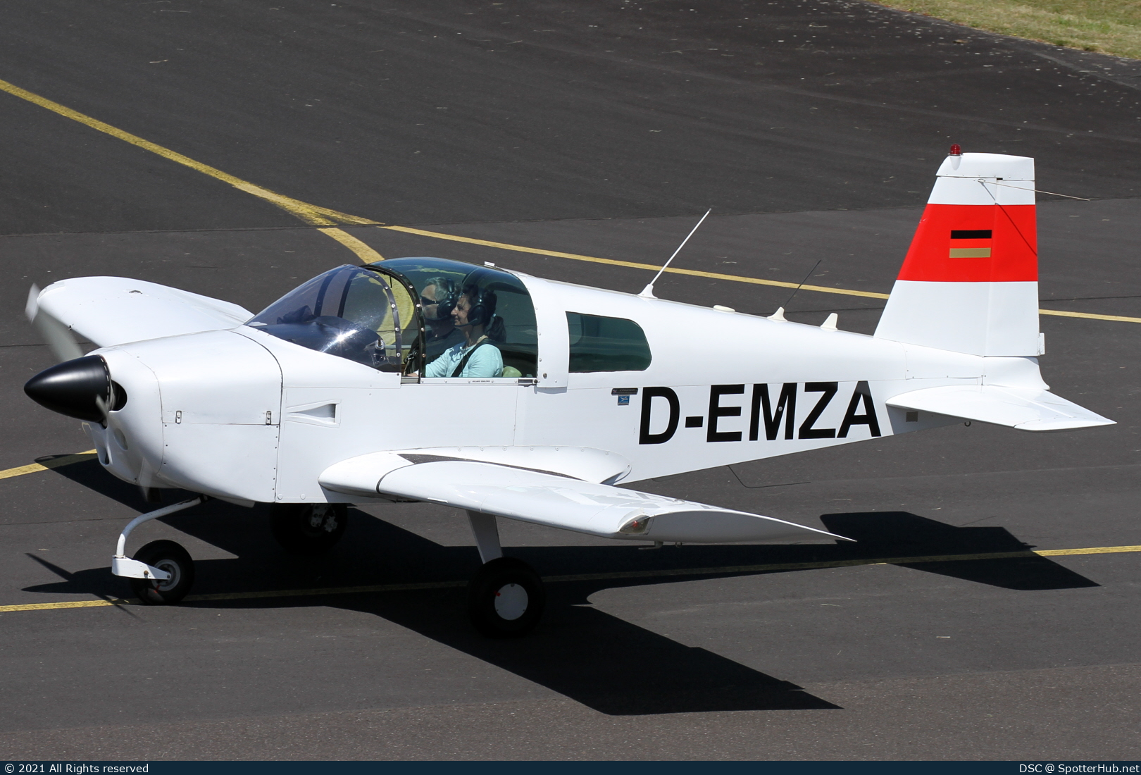 Photo of D-EMZA - Grumman American AA-1A Trainer operated by Private