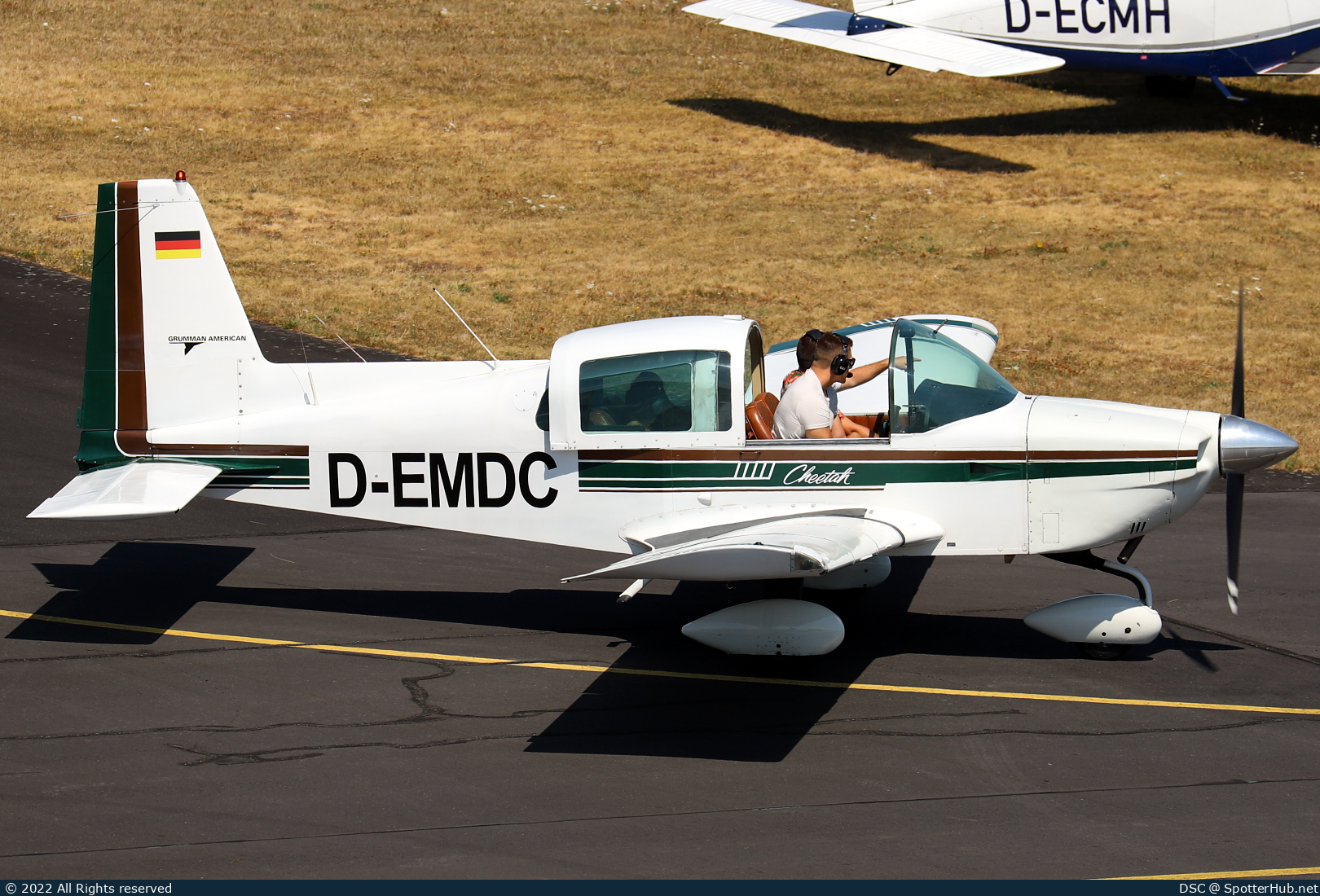Photo of D-EMDC - Gulfstream AA-5A Cheetah operated by Private