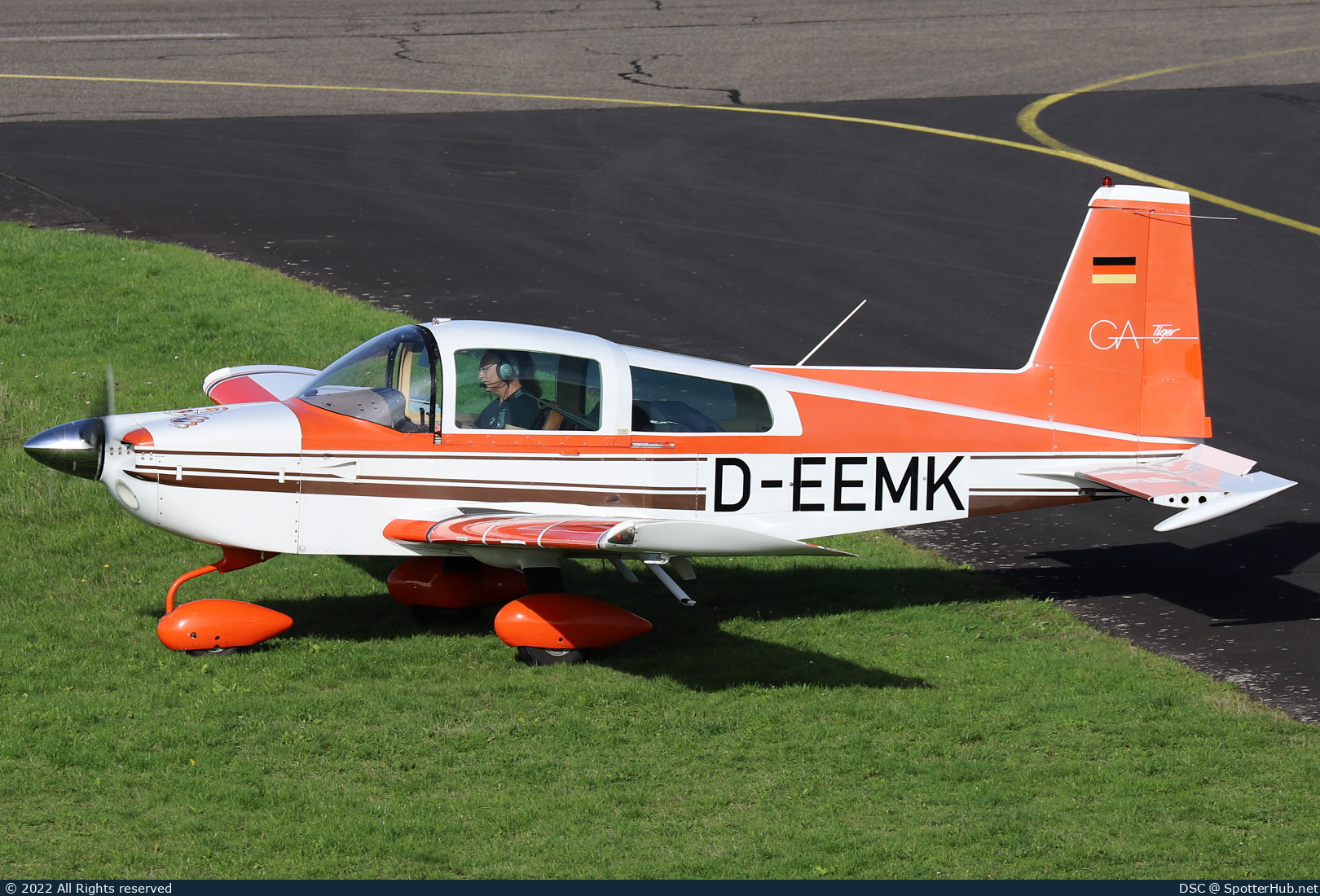 Photo of D-EEMK - Gulfstream AA-5B Tiger operated by Private
