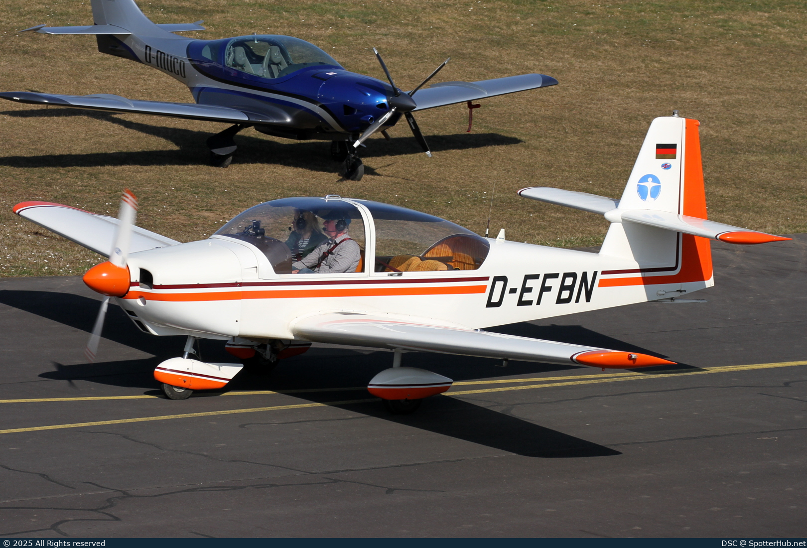 Photo of D-EFBN - Sportavia-Pützer RS 180 Sportsman operated by Private
