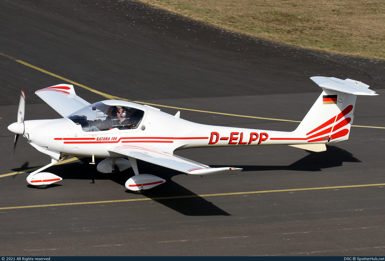 Photo of D-ELPP - Diamond DV20-100 Katana operated by Flugsportverein Sobernheim