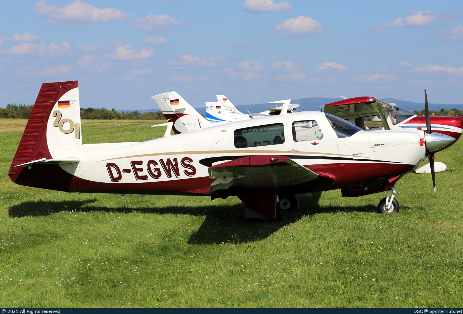 Photo of D-EGWS - Mooney M20J 201 operated by Private