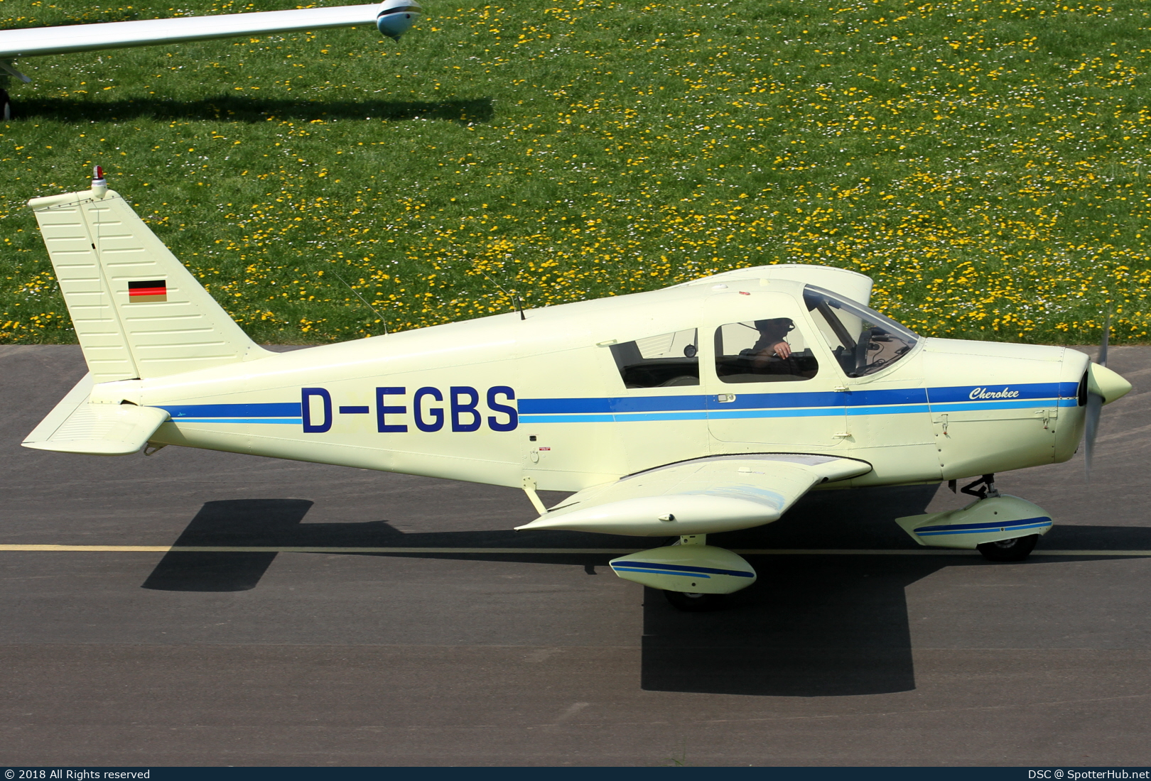 Photo of D-EGBS - Piper PA-28-140 Cherokee E operated by Private