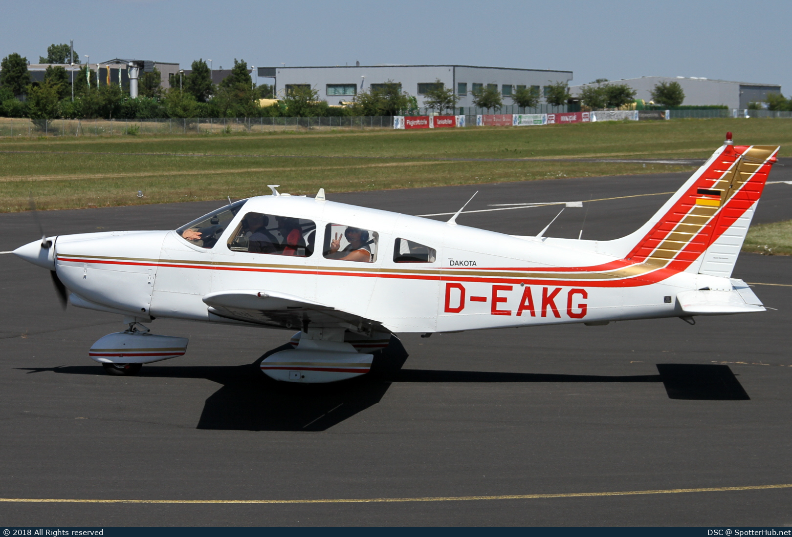 Photo of D-EAKG - Piper PA-28-236 Dakota operated by Private