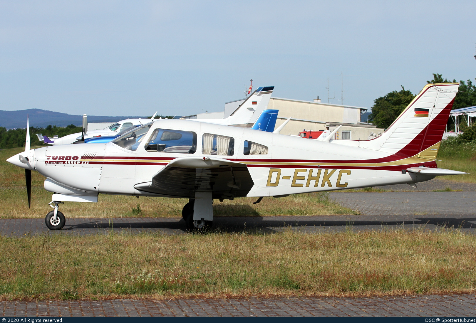 Photo of D-EHKC - Piper PA-28R-201T Turbo Arrow III operated by Private