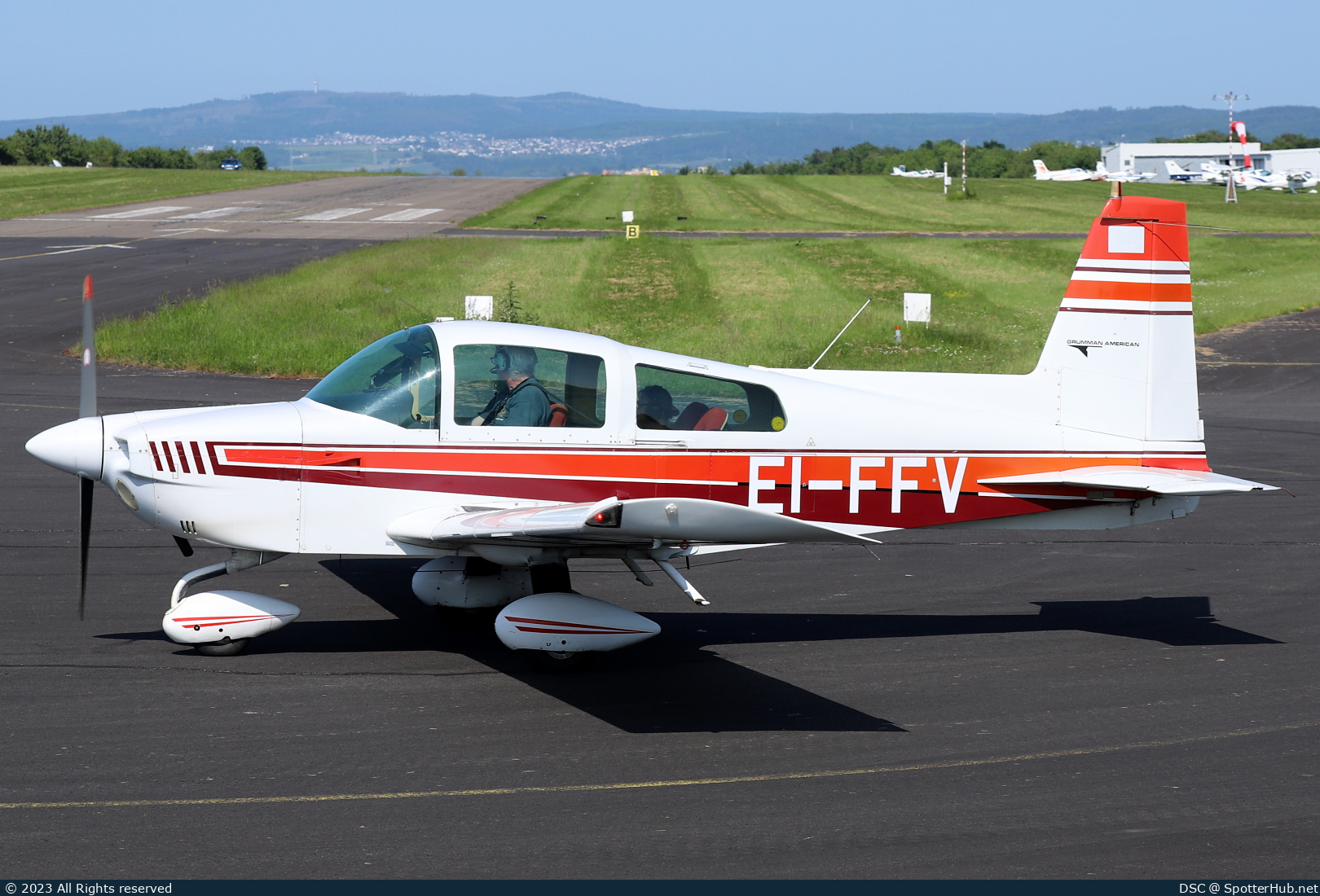 Photo of EI-FFV - Grumman American AA-5 Traveler operated by Private
