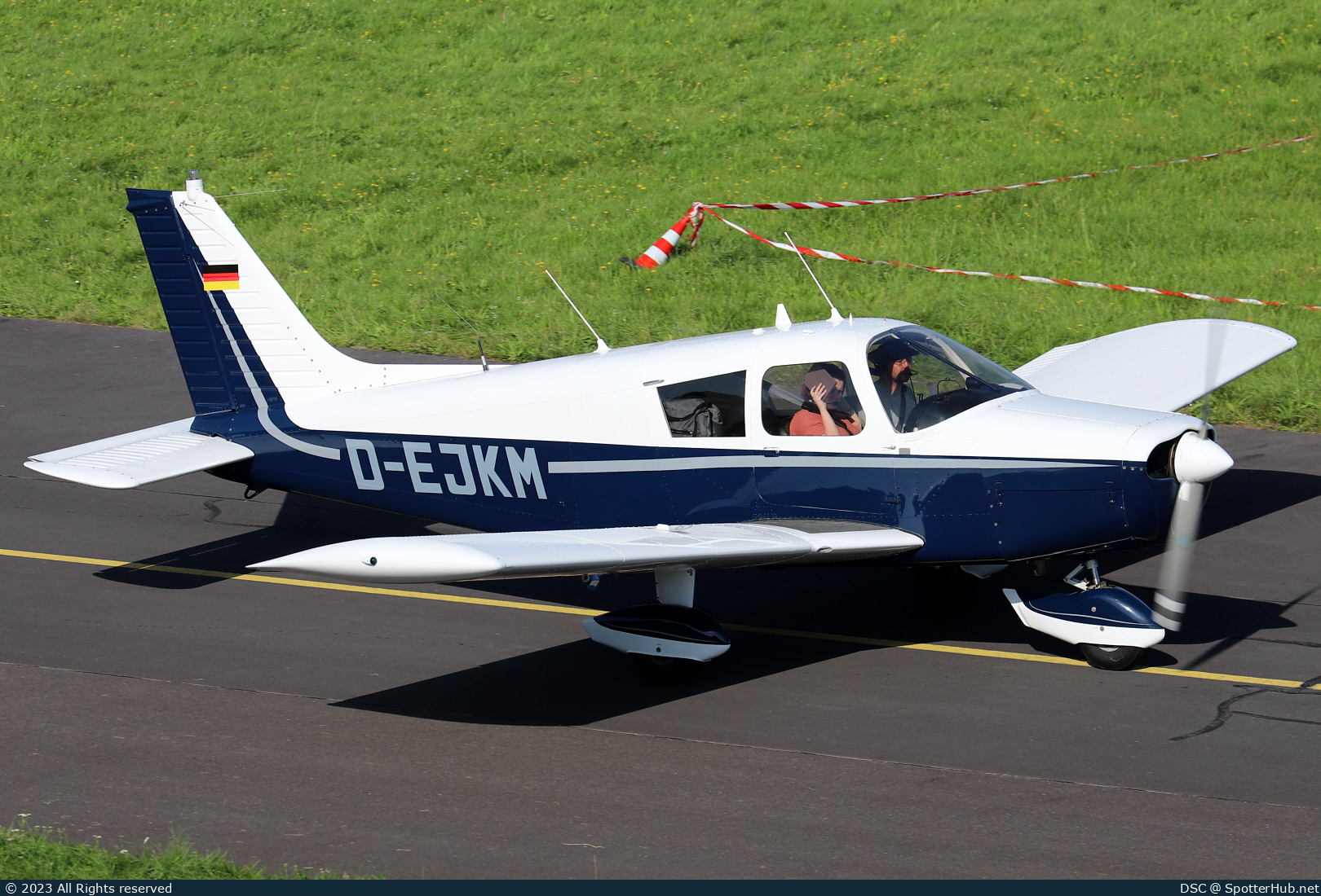 Photo of D-EJKM - Piper PA-28-140 Cherokee E operated by Private