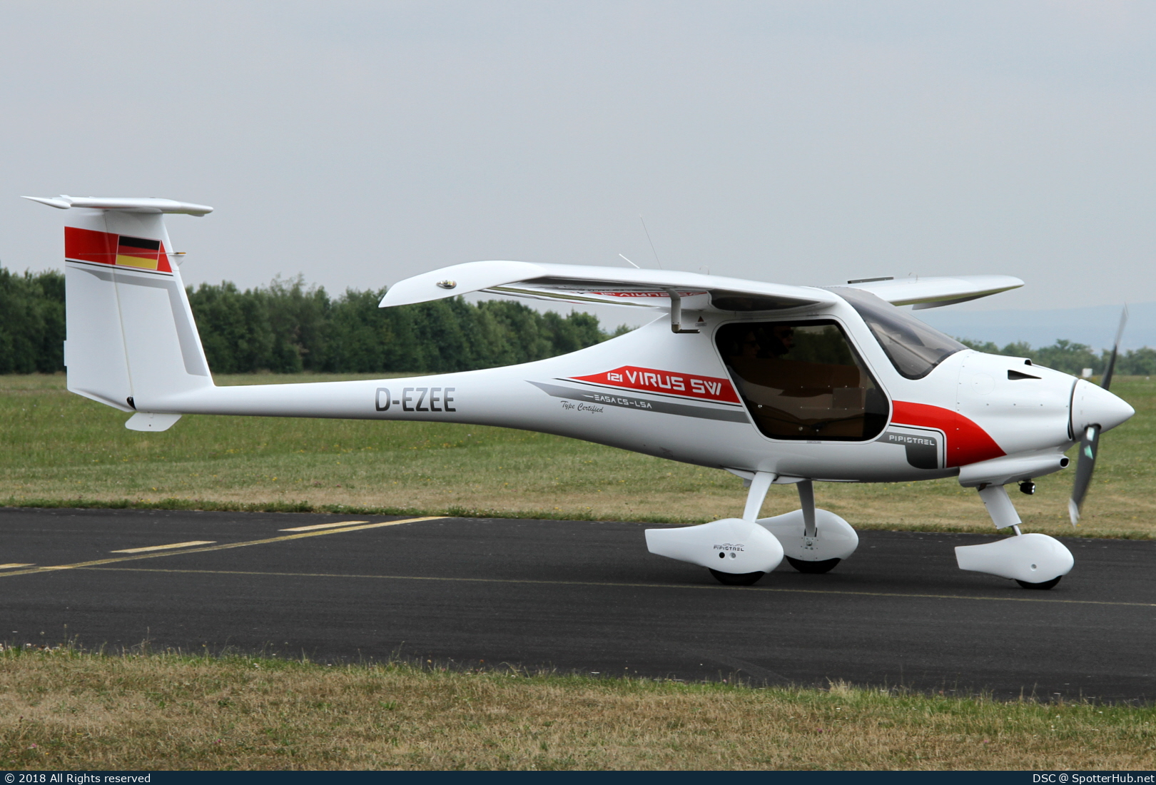 Photo of D-EZEE - Pipistrel Virus SW 121 operated by Private