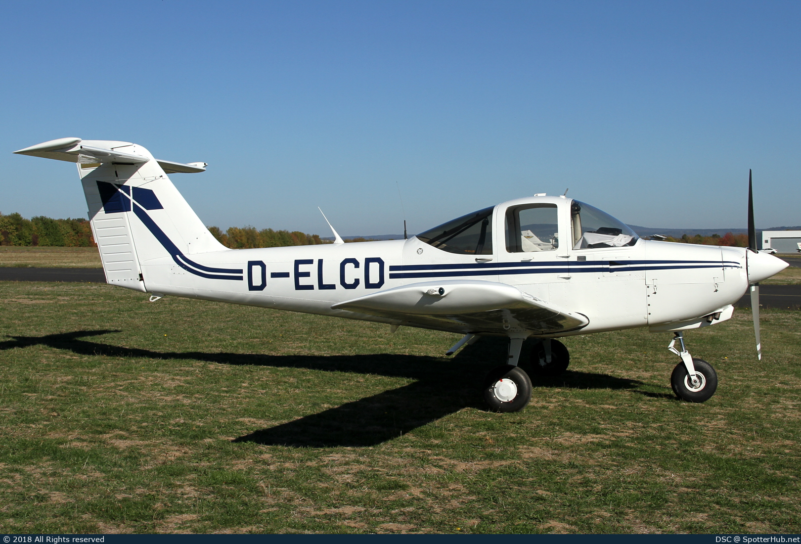 Photo of D-ELCD - Piper PA-38-112 Tomahawk operated by Private