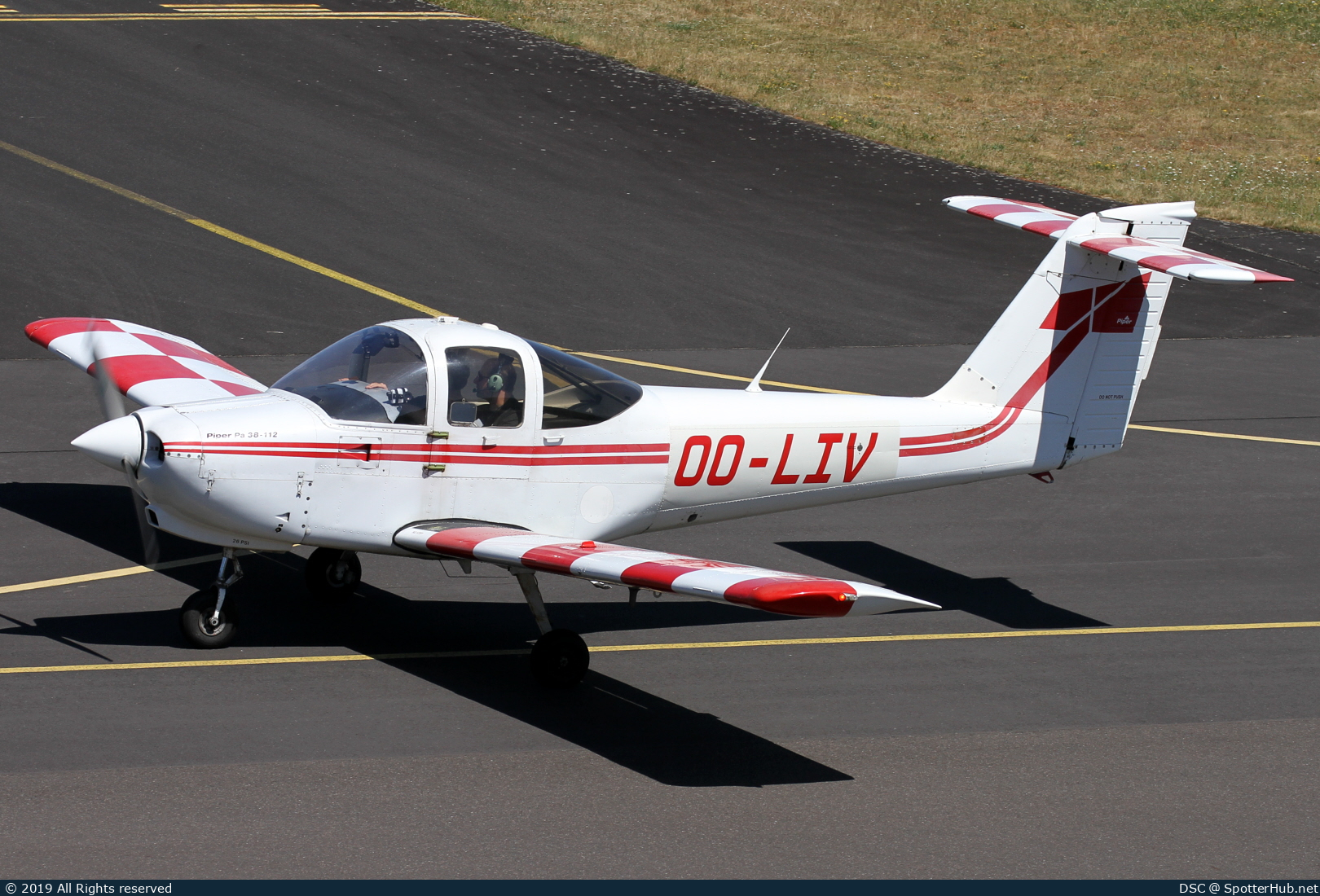 Photo of OO-LIV - Piper PA-38-112 Tomahawk operated by Private