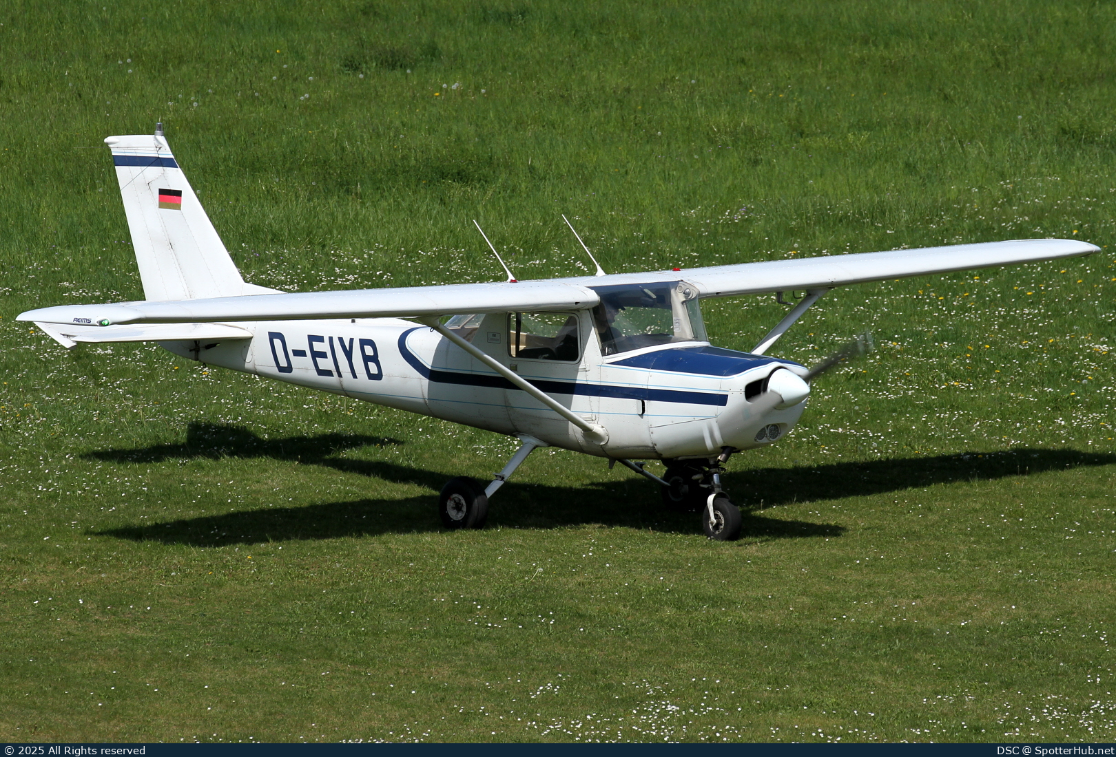 Photo of D-EIYB - Reims-Cessna F152 operated by Private
