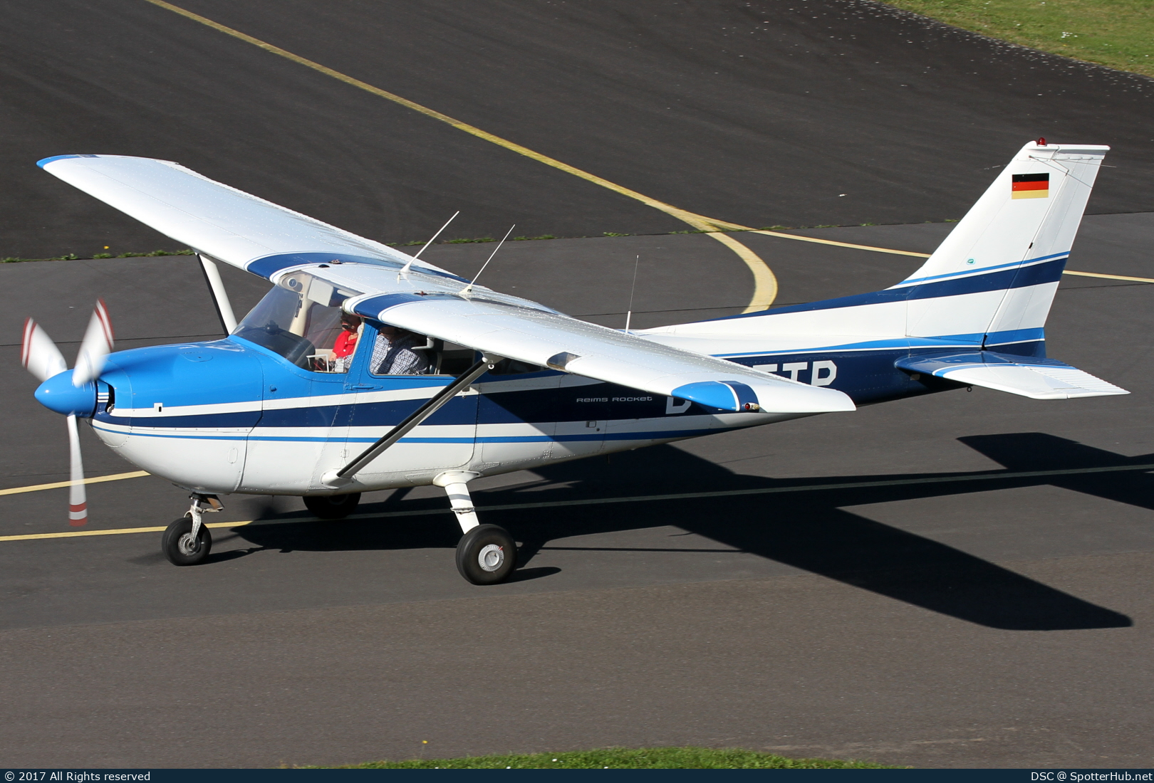 Photo of D-EFTP - Reims-Cessna FR172H Reims Rocket operated by Private