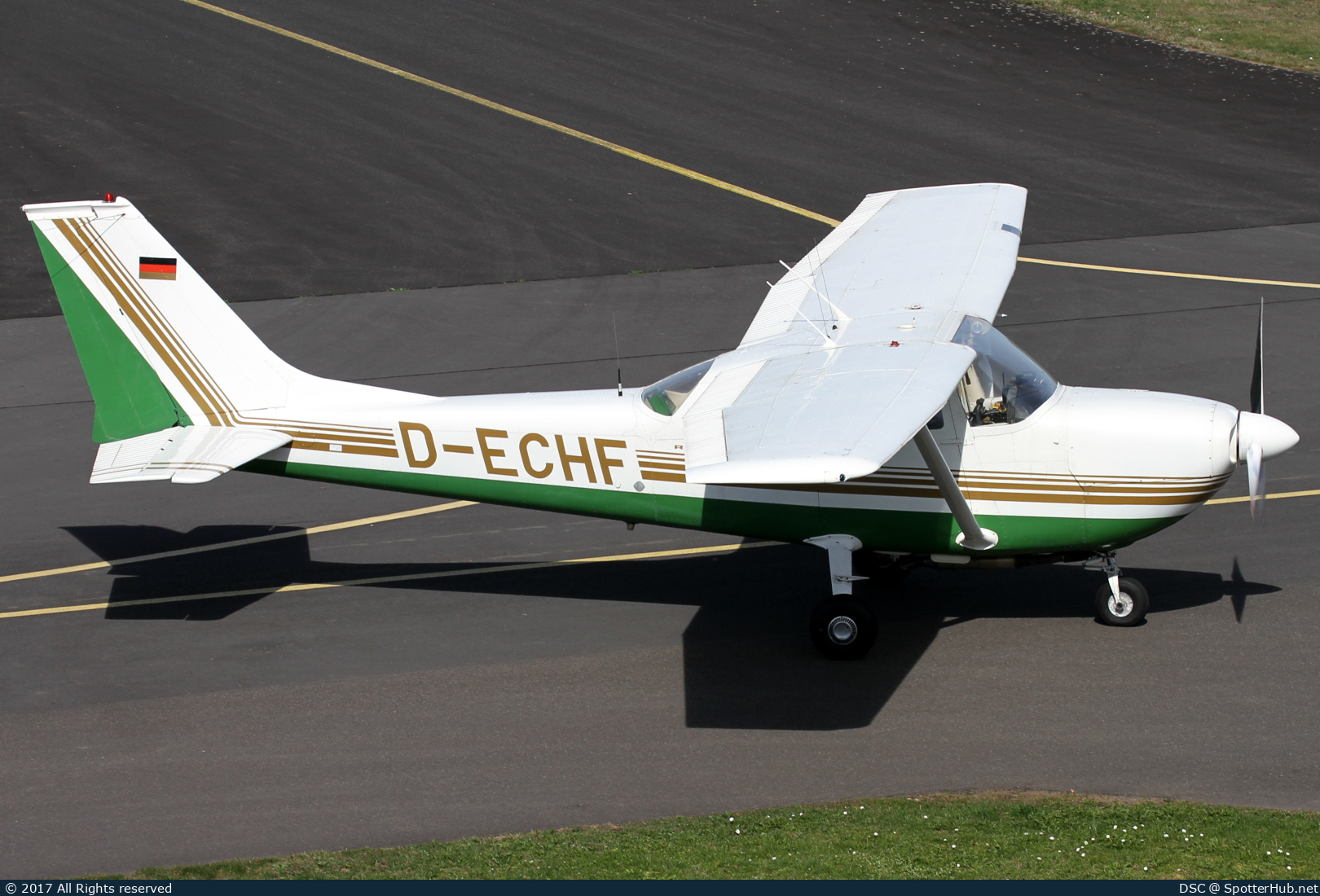 Photo of D-ECHF - Reims-Cessna FR172H Reims Rocket operated by Private