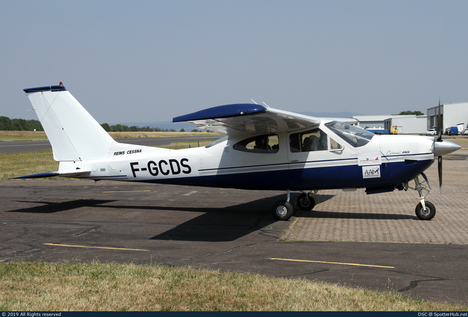 Photo of F-GCDS - Reims-Cessna F177RG Cardinal RG operated by Aéroclub de Falaise