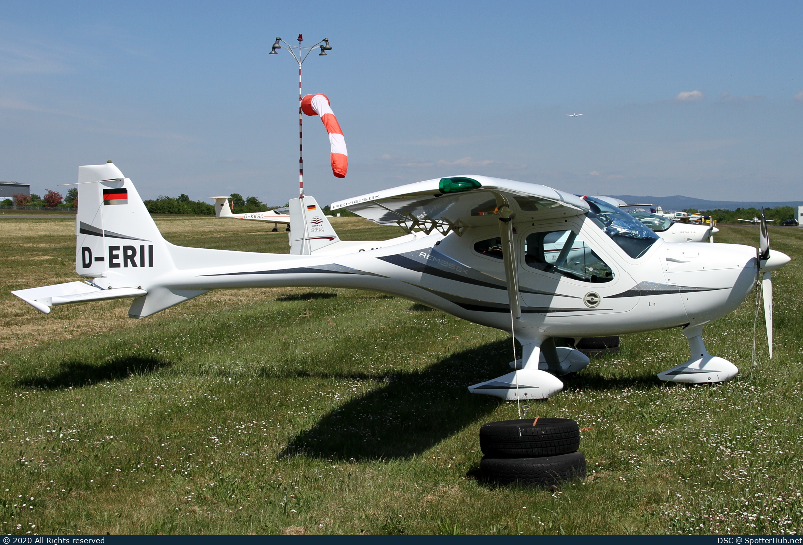 Photo of D-ERII - Remos GX operated by Private