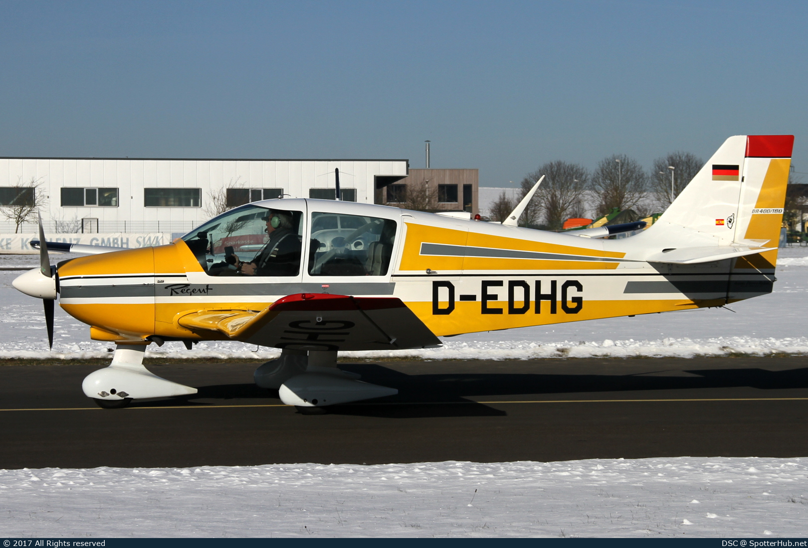 Photo of D-EDHG - Robin DR400/180 Régent operated by Private