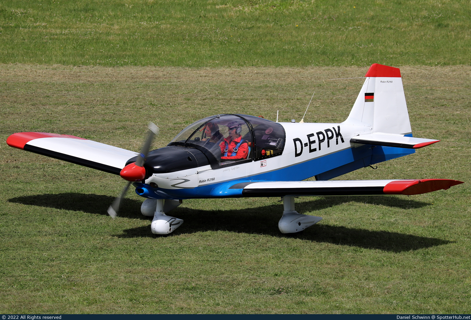 Photo of D-EPPK - Robin R2160 Alpha Sport operated by Private