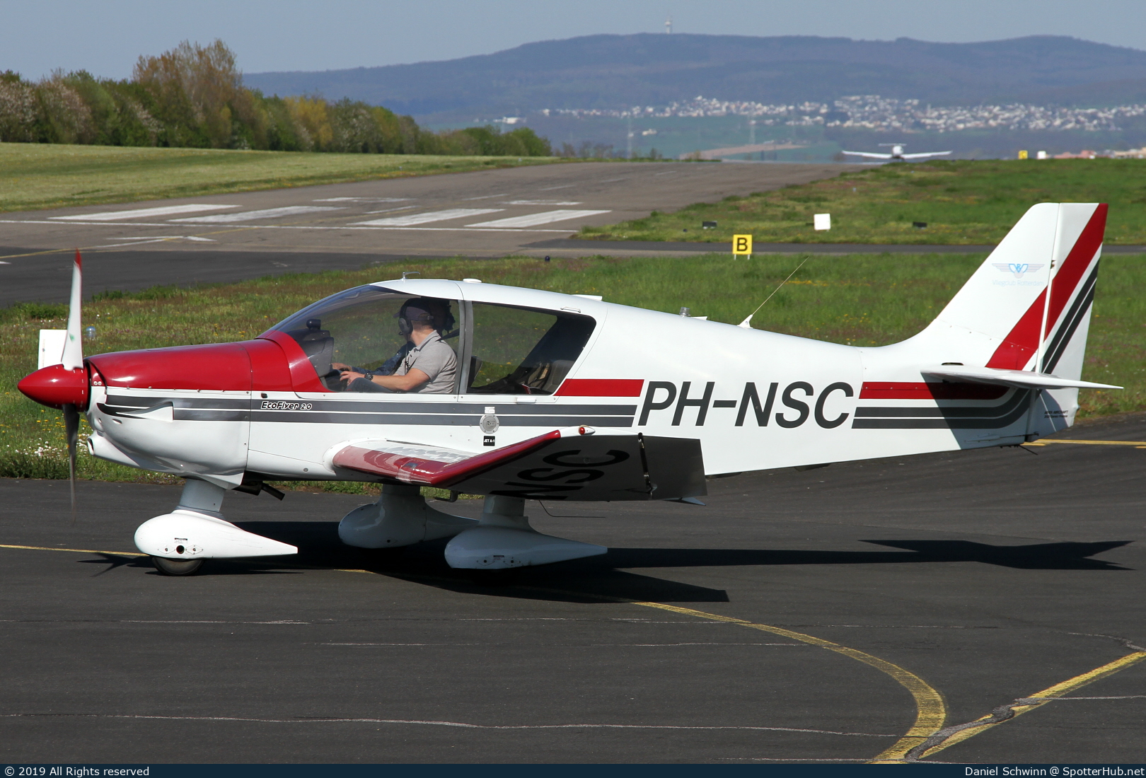 Photo of PH-NSC - Robin DR400/135cdi Ecoflyer operated by Vliegclub Rotterdam