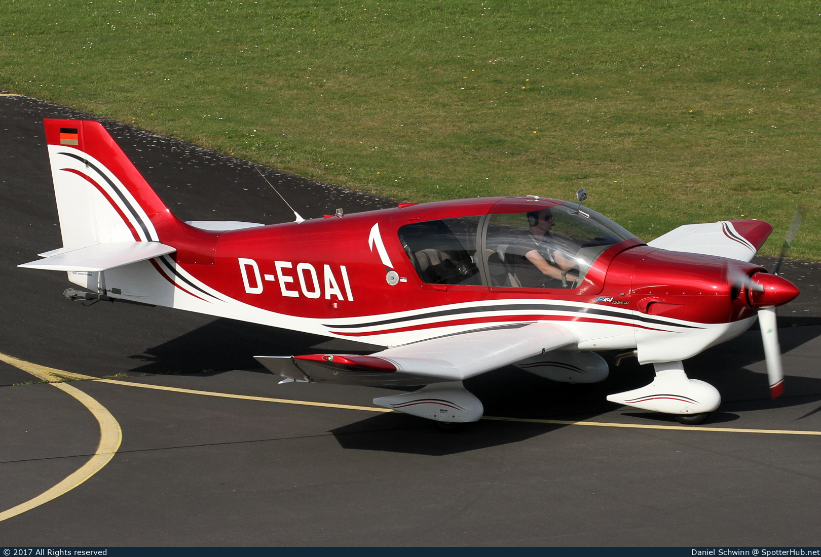 Photo of D-EOAI - Robin DR401/155cdi Ecoflyer operated by Private