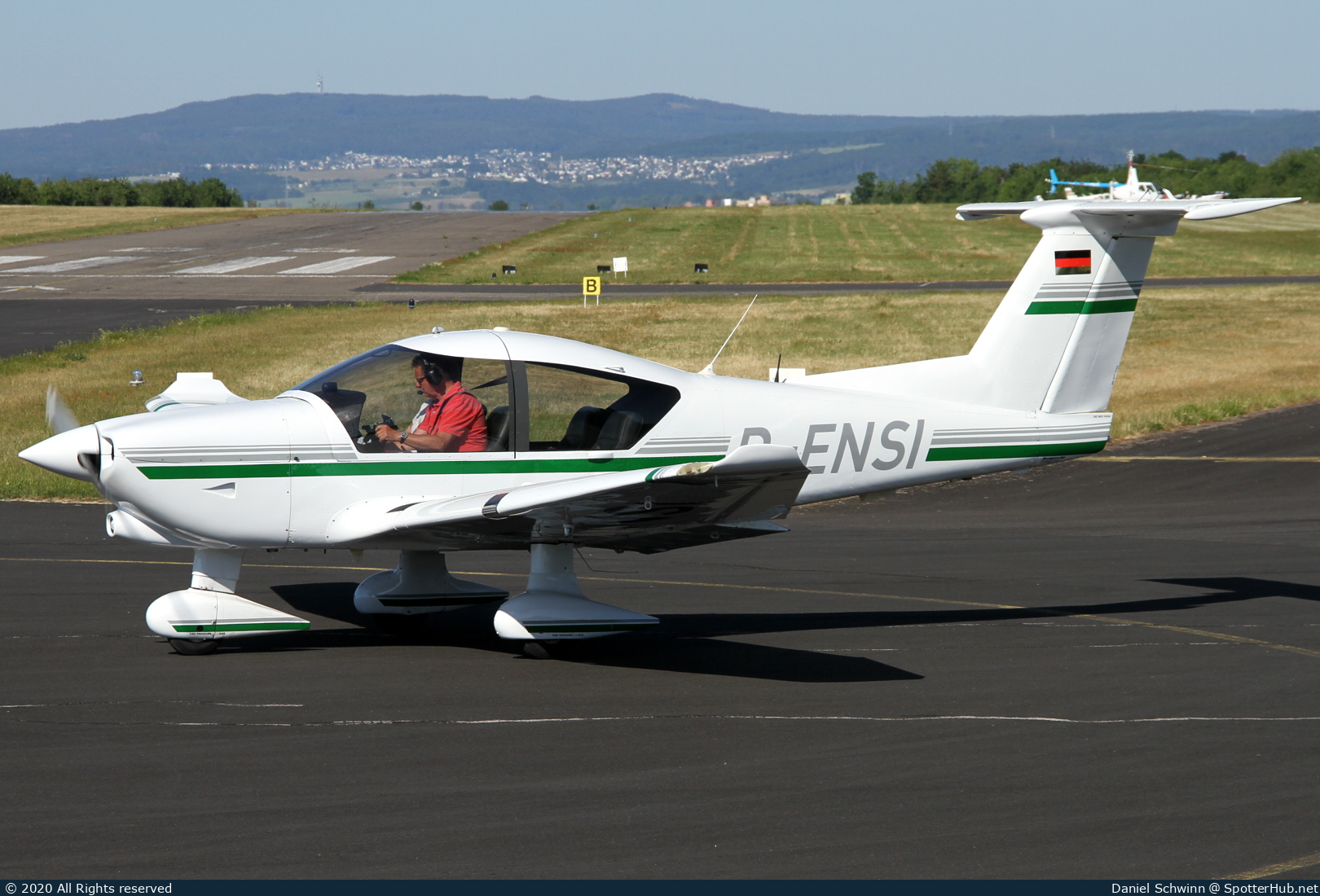 Photo of D-ENSI - Robin R3000/180 operated by Private