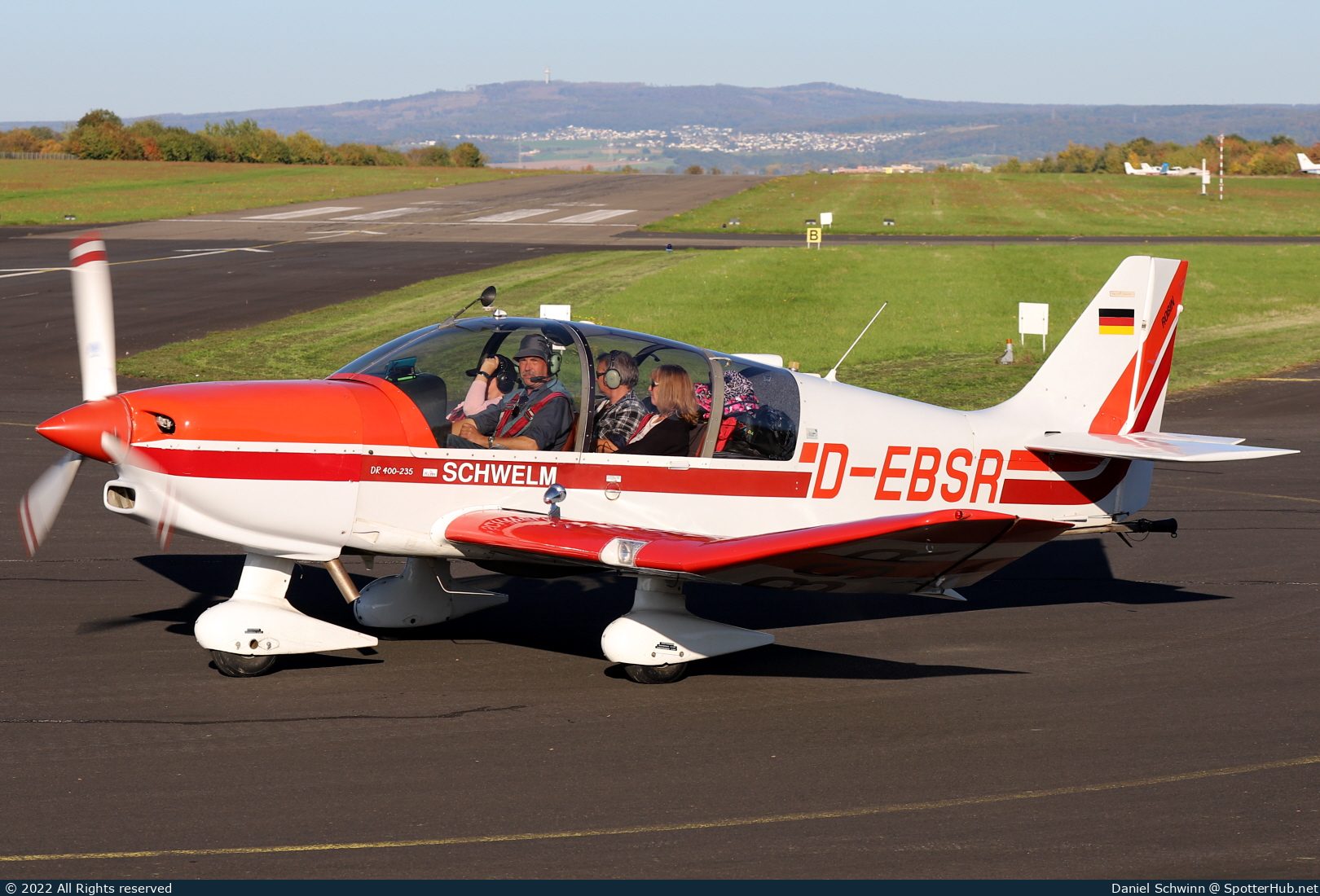 Photo of D-EBSR - Robin DR400/235 Remo 212 operated by Luftsportclub Wuppertal