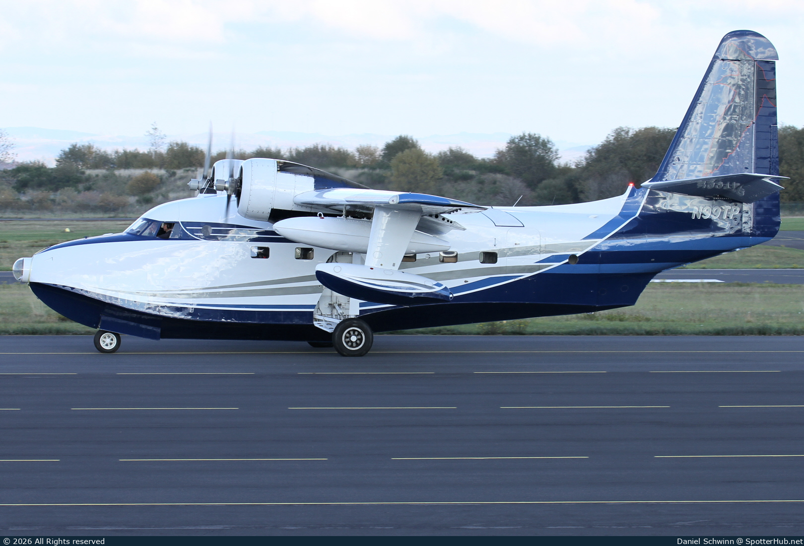 Photo of N99TP - Grumman HU-16E Albatross operated by Private
