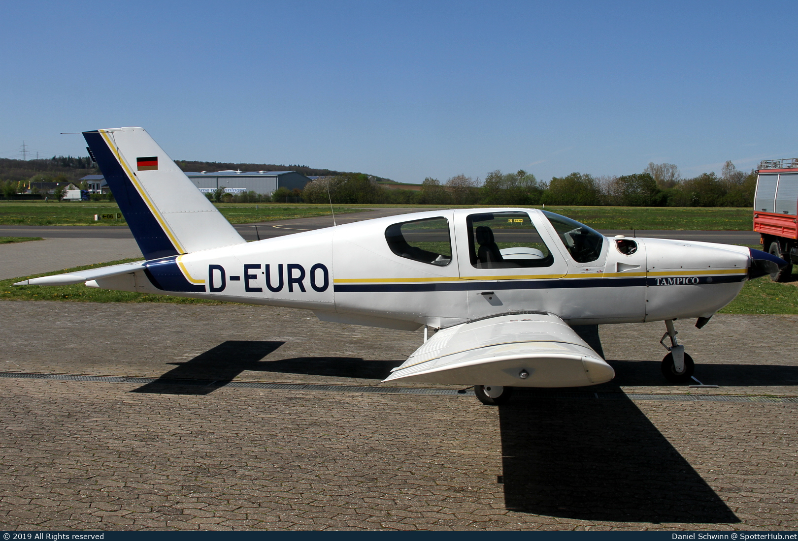 Photo of D-EURO - SOCATA TB-9 Tampico Club operated by Private