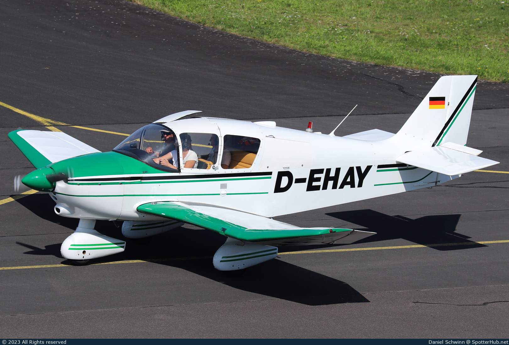 Photo of D-EHAY - Robin DR253 B Régent operated by Private