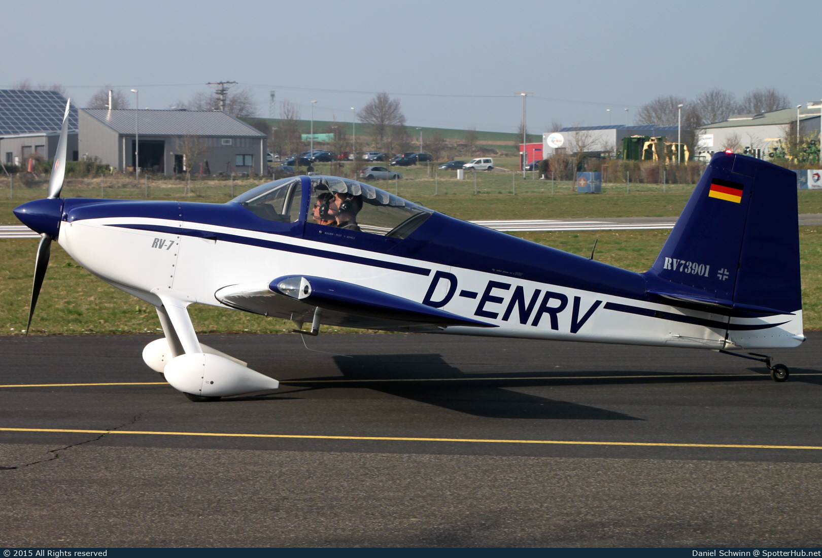 Photo of D-ENRV - Vans RV-7 operated by Private