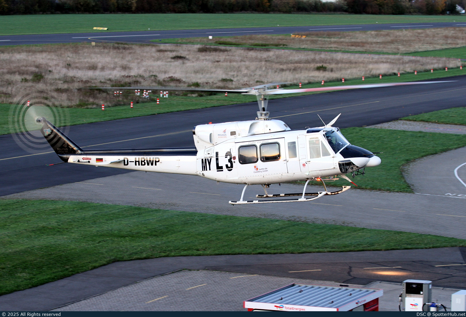 Photo of D-HBWP - Bell 212 operated by Pegasus Aviación