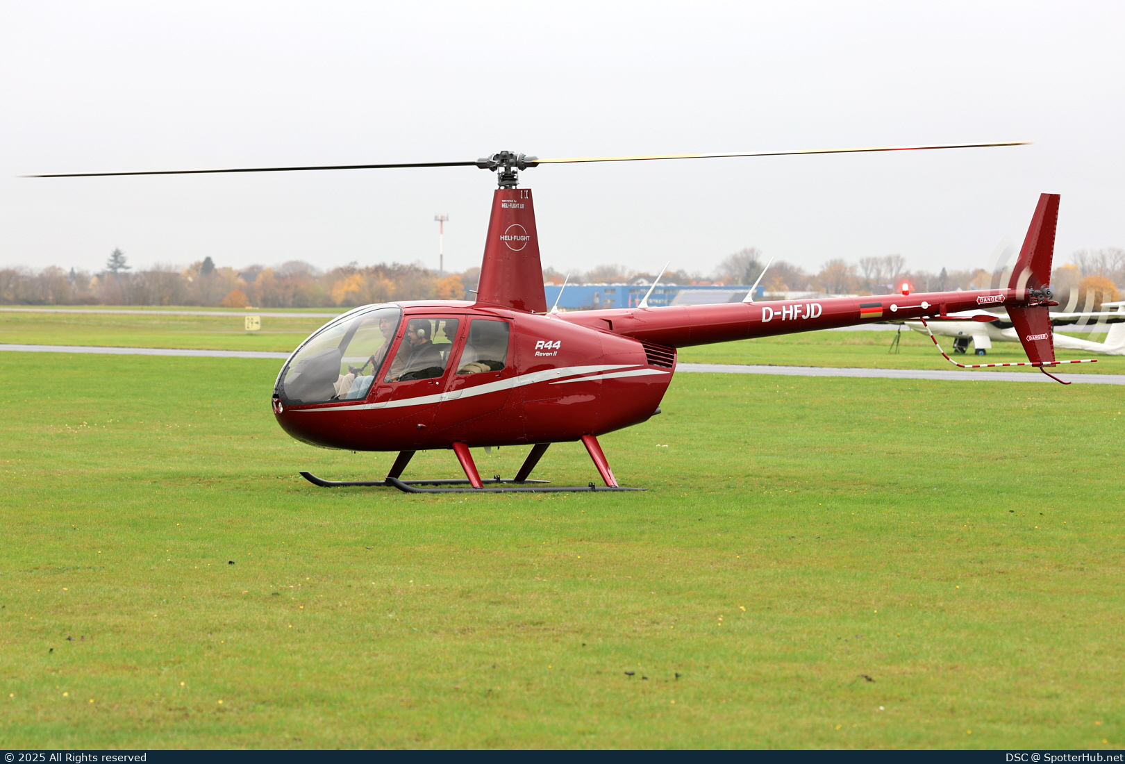 Photo of D-HFJD - Robinson R44 Raven II operated by Heli-Flight