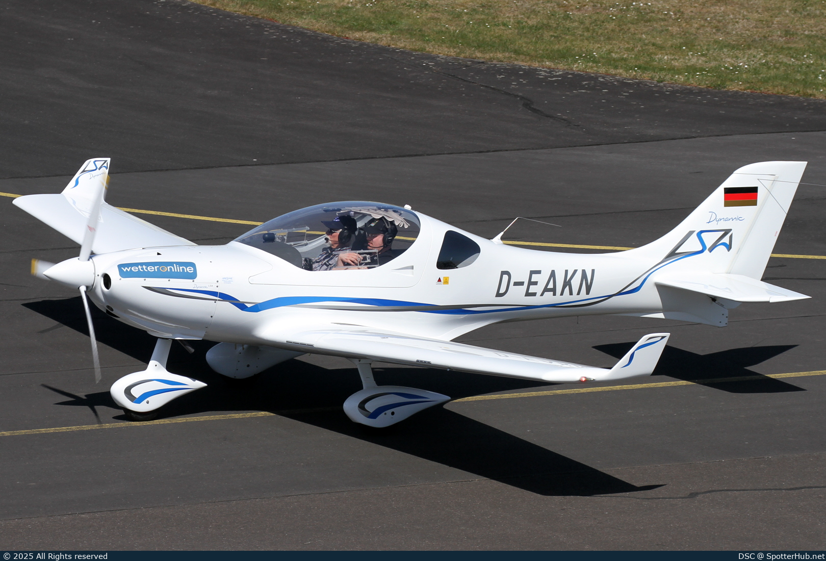 Photo of D-EAKN - AeroSpool WT9 Dynamic LSA operated by Bergischer Luftsportverein