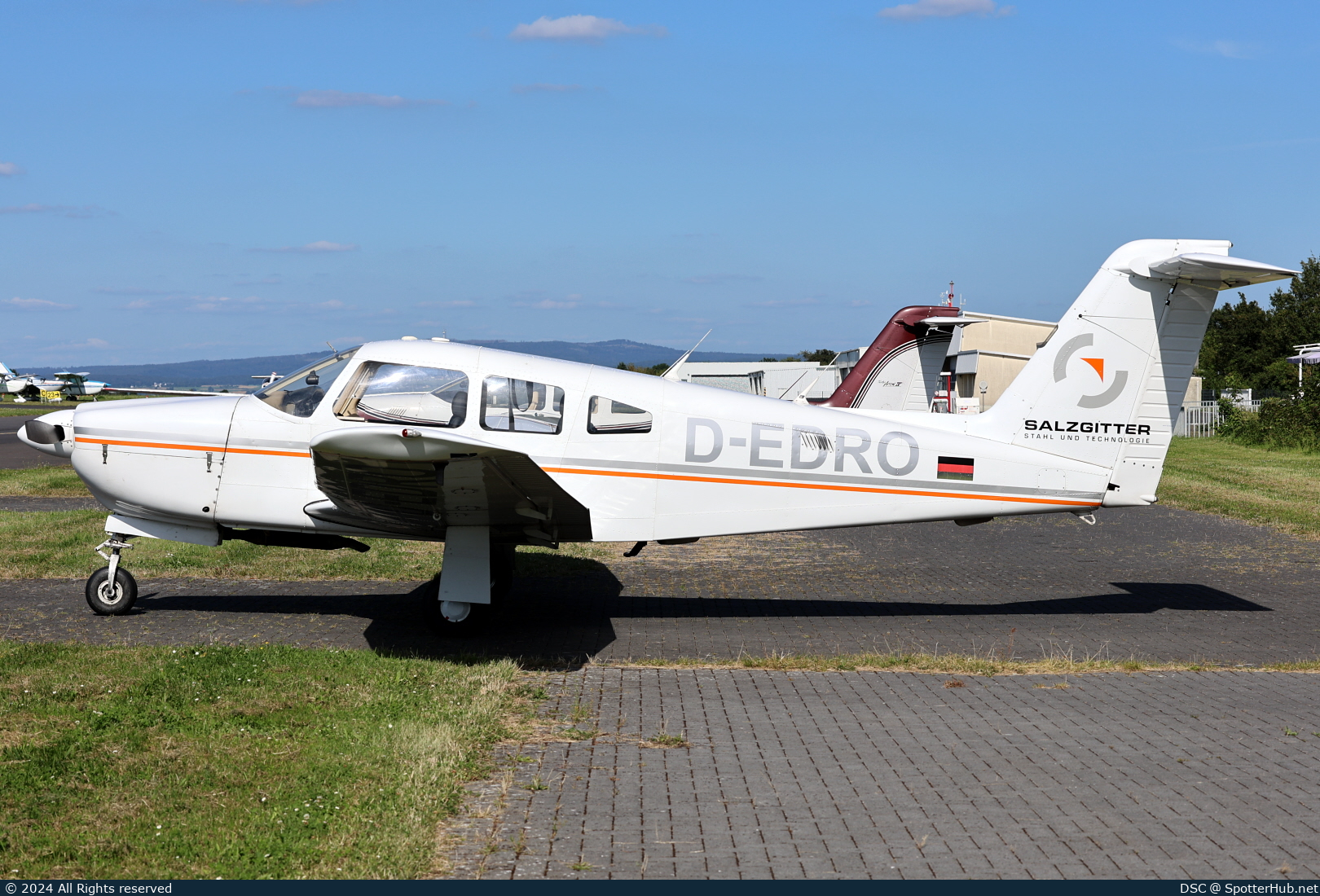 Photo of D-EDRO - Piper PA-28RT-201 Arrow IV operated by Motorflug-Club Salzgitter