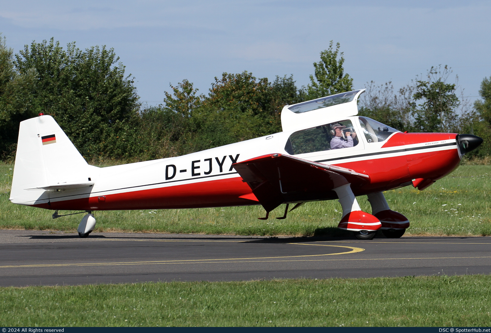 Photo of D-EJYX - Bölkow Bo.207 operated by Private