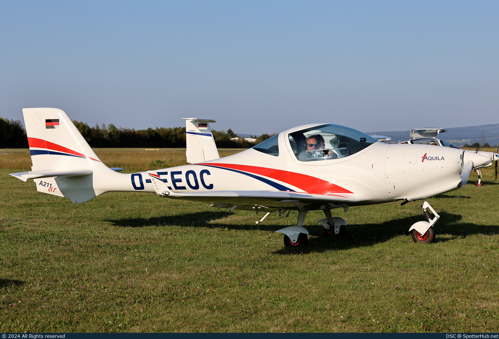Photo of D-EEOC - Aquila A211 BT operated by Private