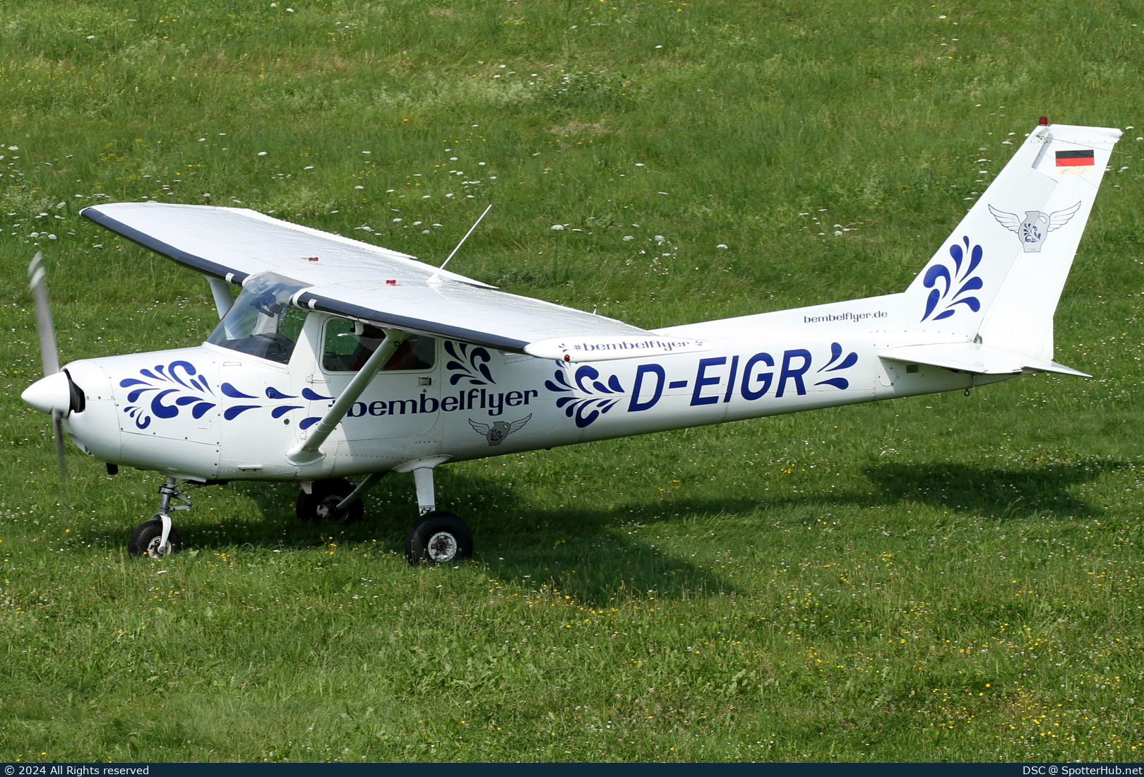 Photo of D-EIGR - Cessna 152 Sparrowhawk operated by Panorama Air