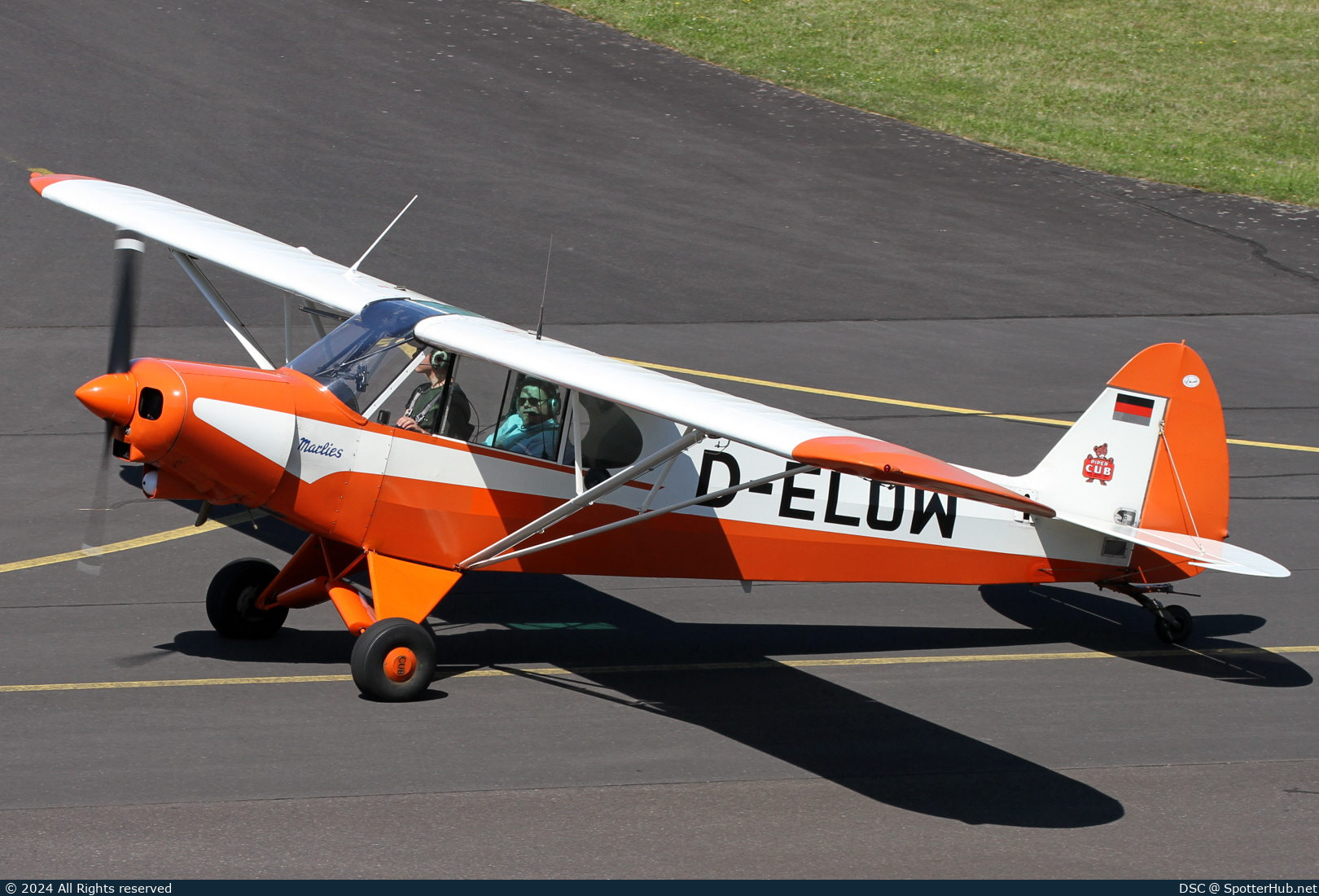 Photo of D-ELOW - Piper PA-18-150 Super Cub operated by Flugsportverein Gladbeck