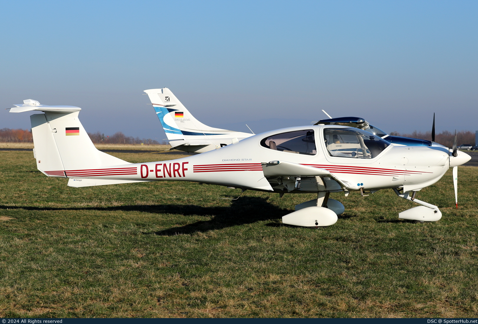 Photo of D-ENRF - Diamond DA40 Diamond Star operated by Westflug Flight Training