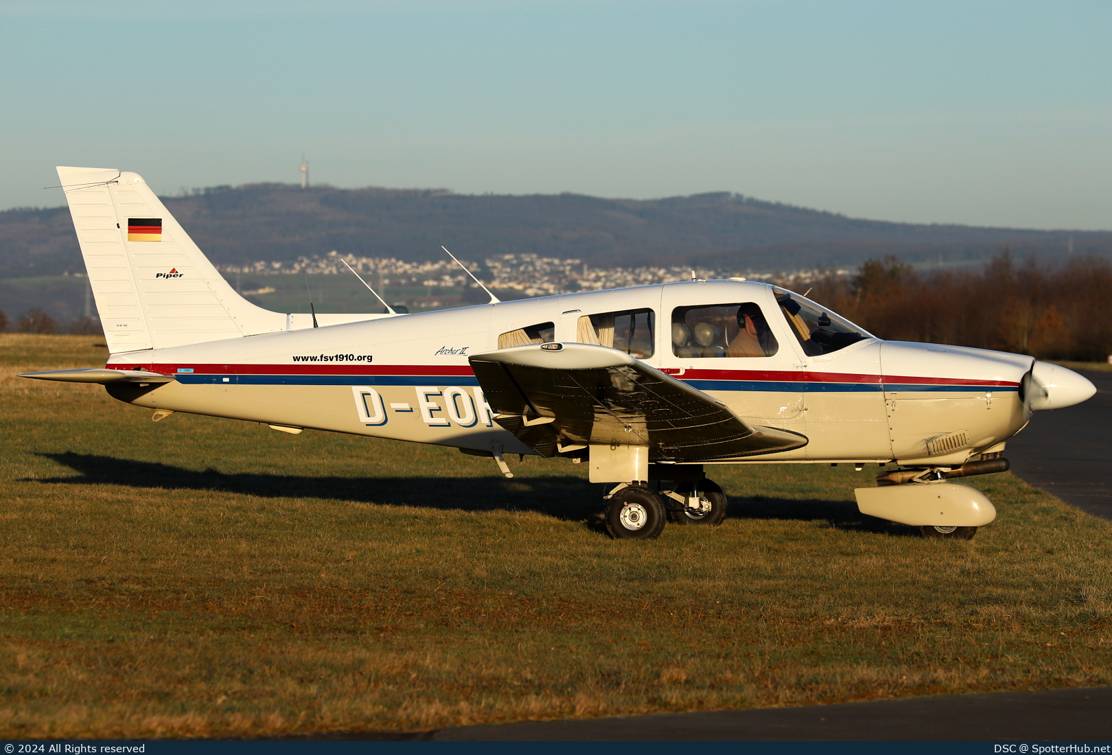 Photo of D-EORC - Piper PA-28-181 Archer II operated by Flugsportverein 1910 Karlsruhe
