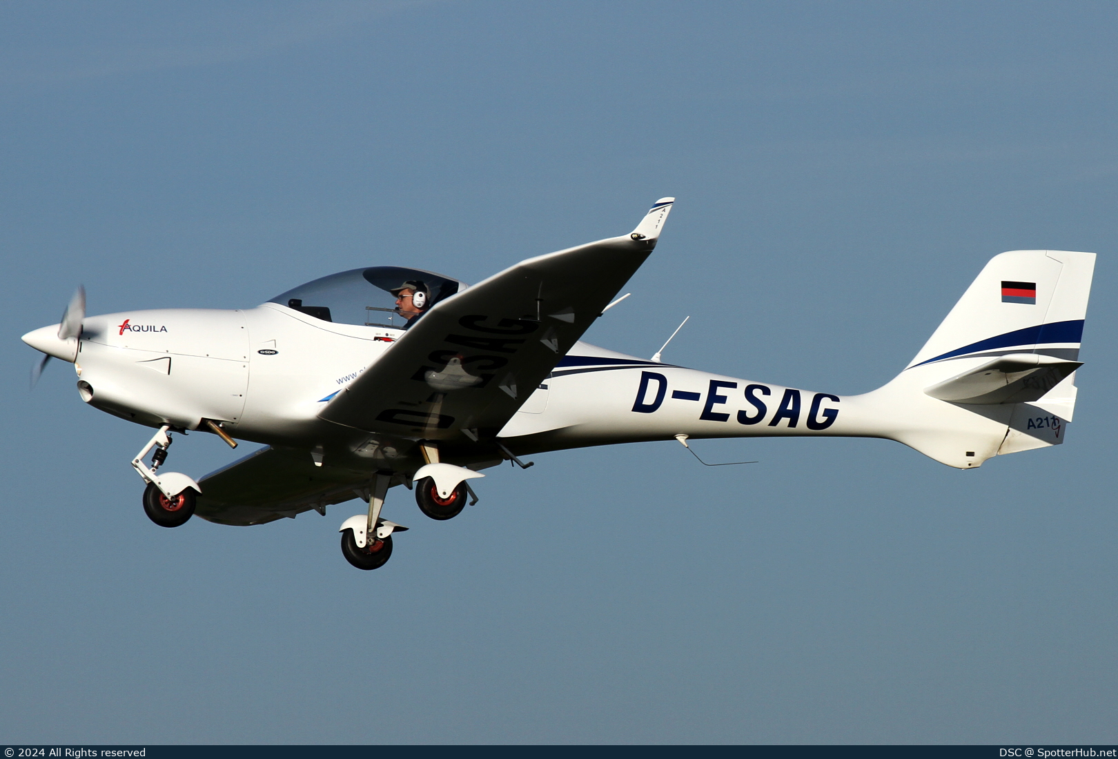 Photo of D-ESAG - Aquila A211 G operated by Stuttgarter Fliegerclub