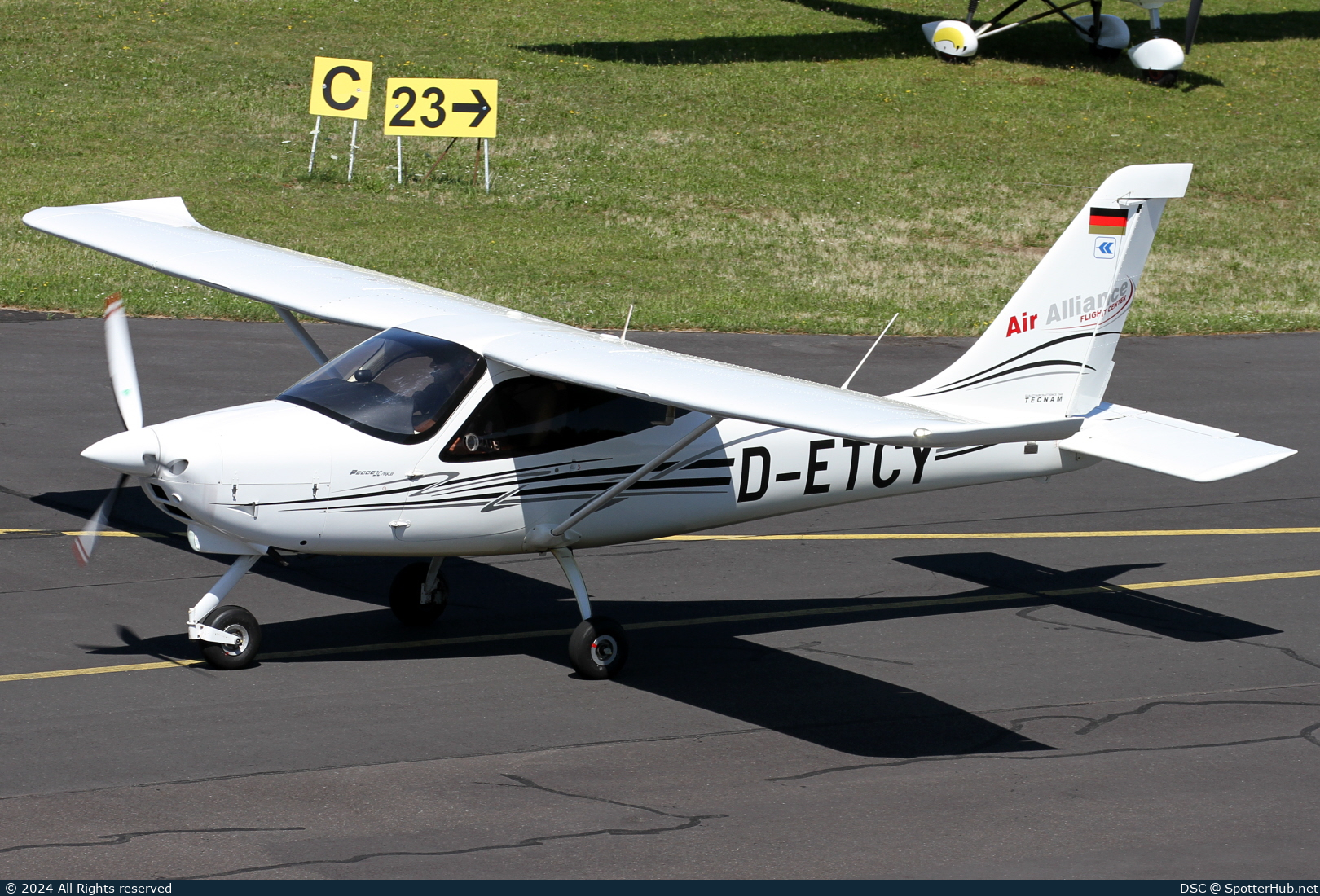 Photo of D-ETCY - Tecnam P2008JC Mk.II operated by Air Alliance Flight Center