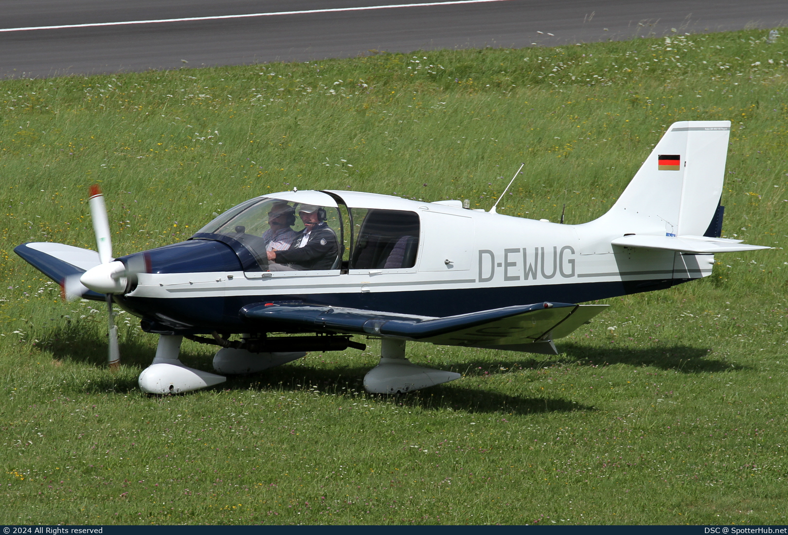 Photo of D-EWUG - Robin DR400/180 Régent operated by Luftsportclub Dillingen/Saar