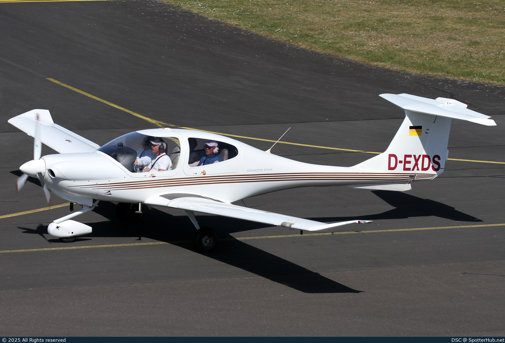 Photo of D-EXDS - Diamond DA40 Diamond Star operated by Aero-Club Pirmasens