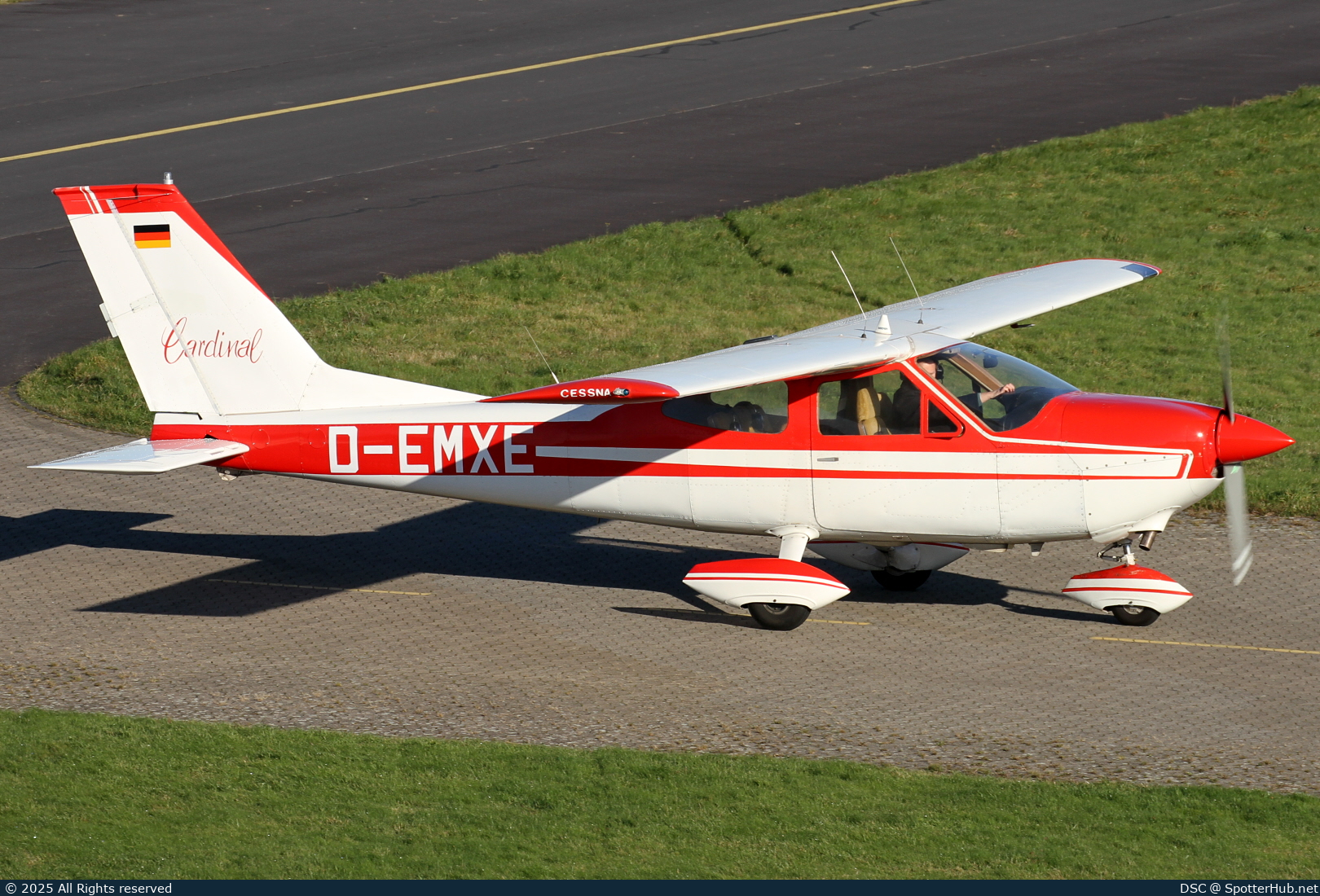 Photo of D-EMXE - Cessna 177 Cardinal operated by Private