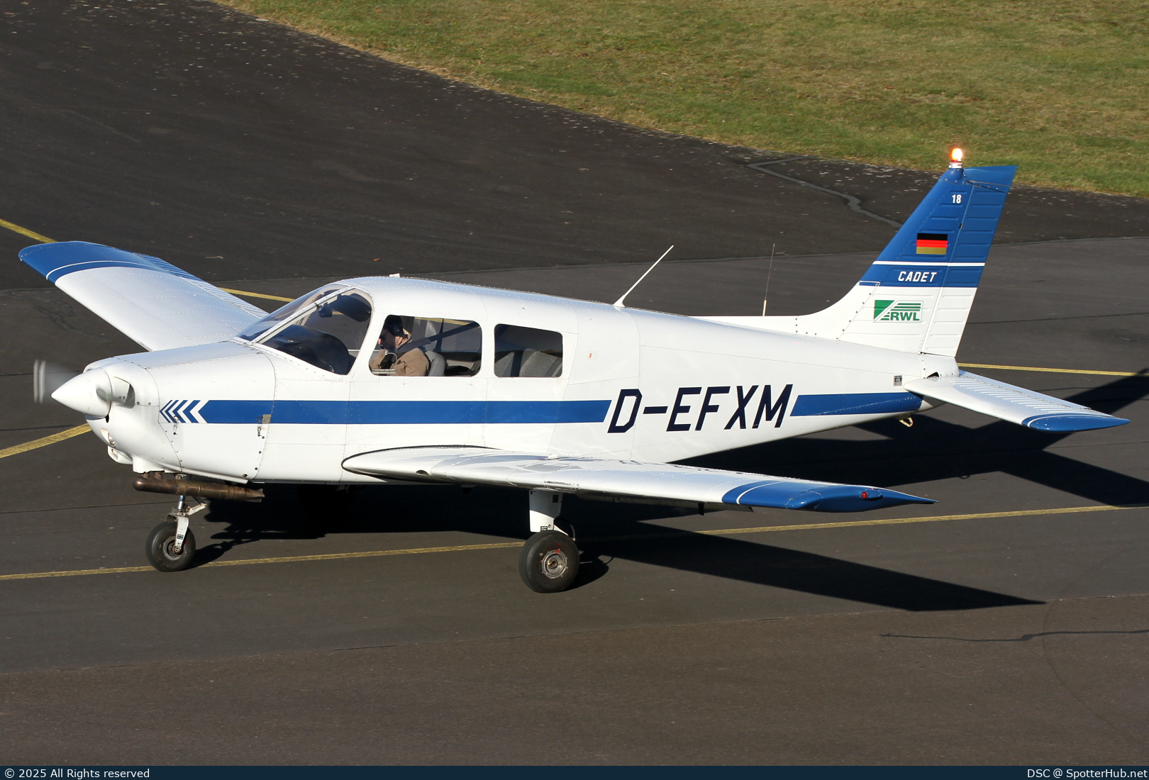 Photo of D-EFXM - Piper PA-28-161 Cadet operated by RWL German Flight Academy