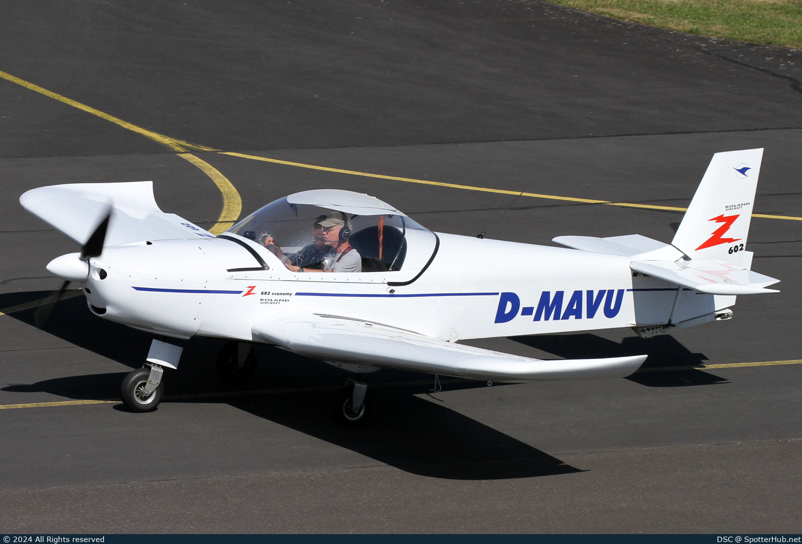 Photo of D-MAVU - Roland Z-602 operated by Aero-Club Pirmasens
